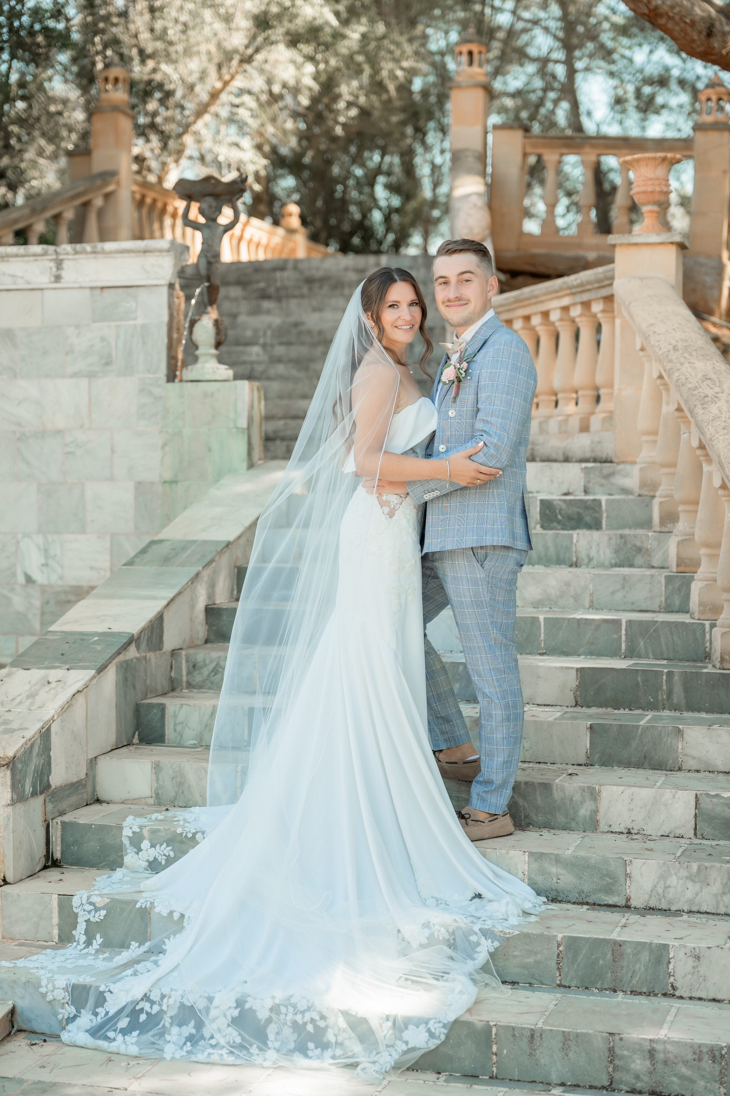 Simone und Florian. Deine Fotografin auf Mallorca für Familien und Business