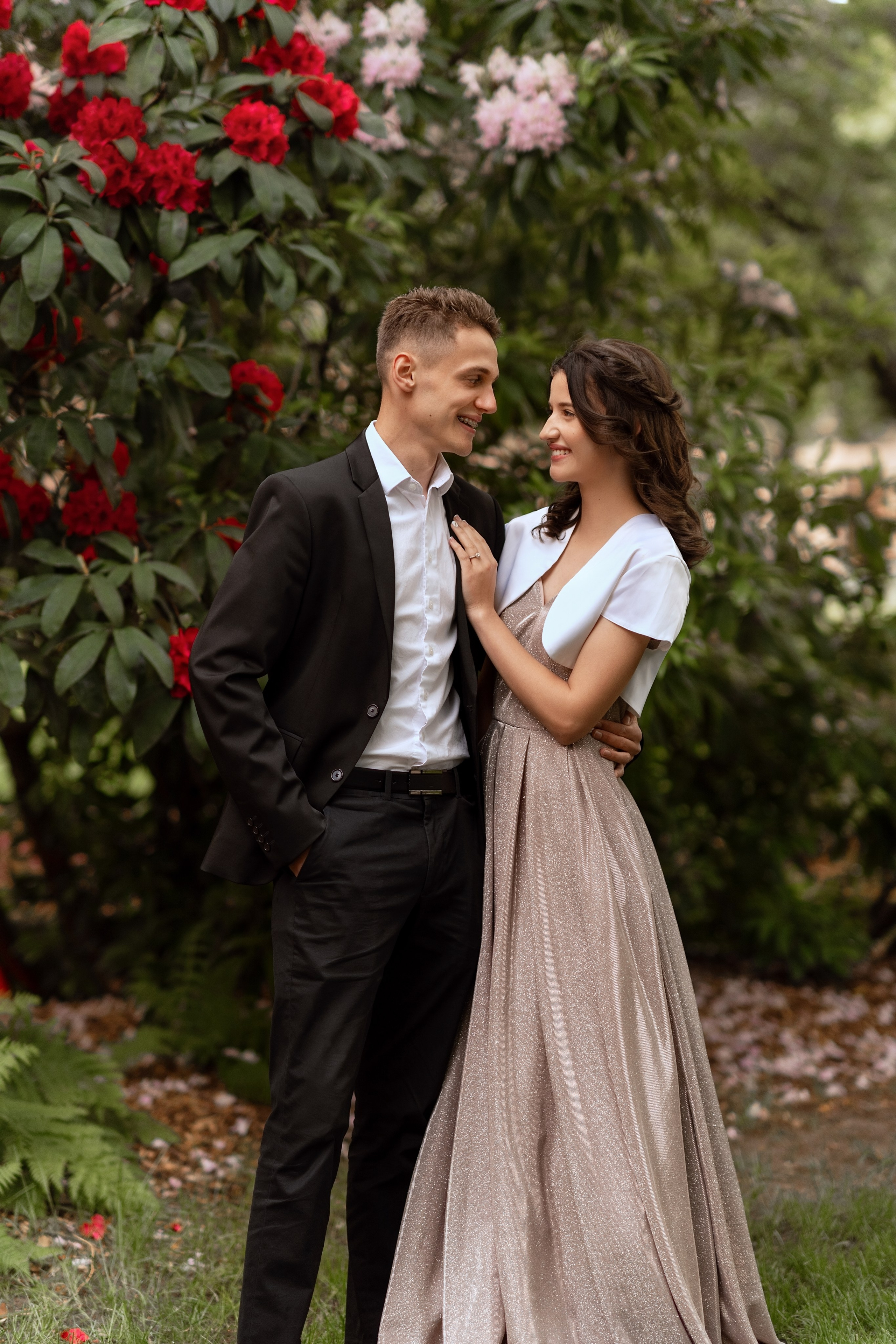 Anton and Ruth. Wedding & family photography in Seattle area. Helen Michelle photographer