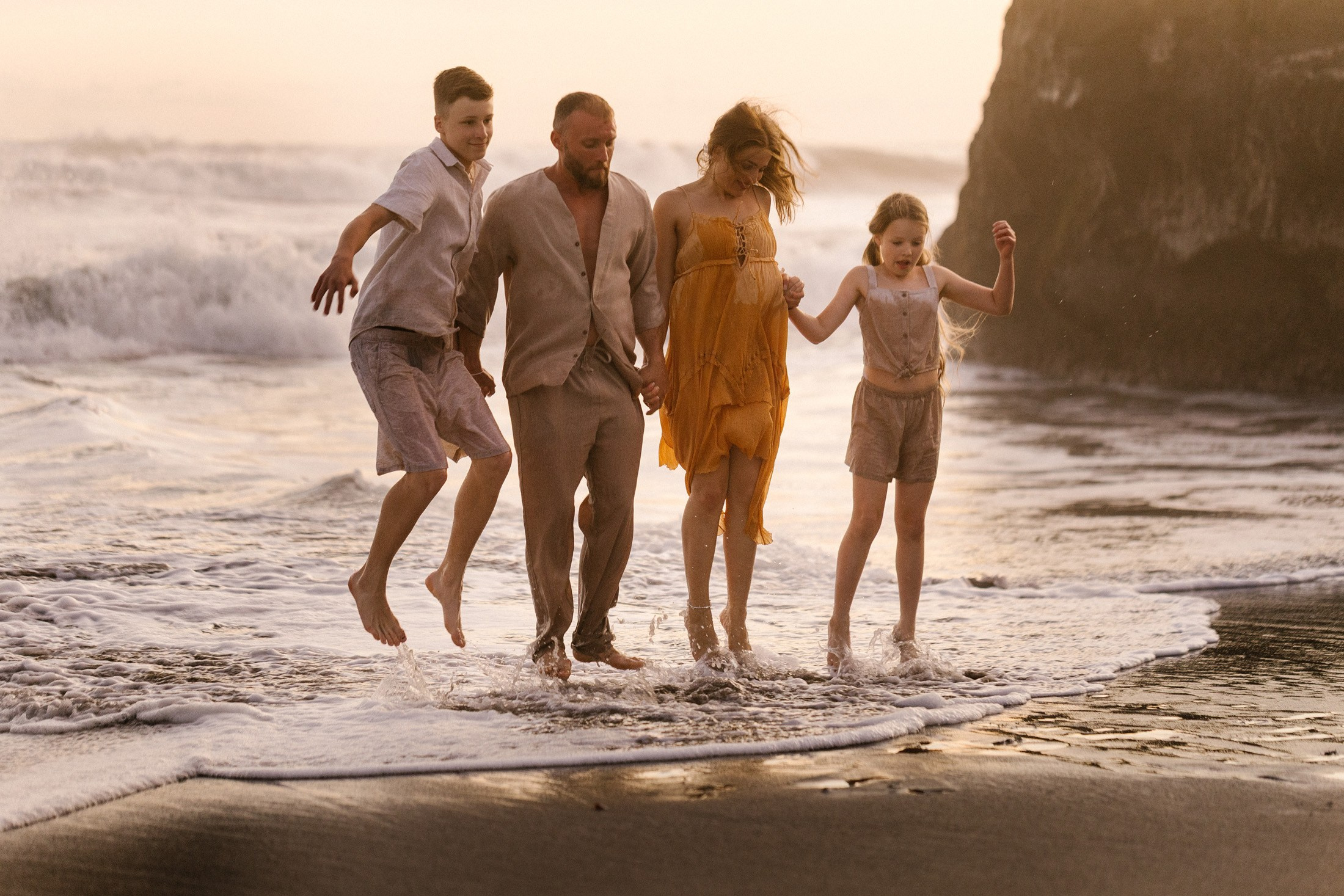 Family wedding. Getitfeel — Aesthetic Photography and Videography