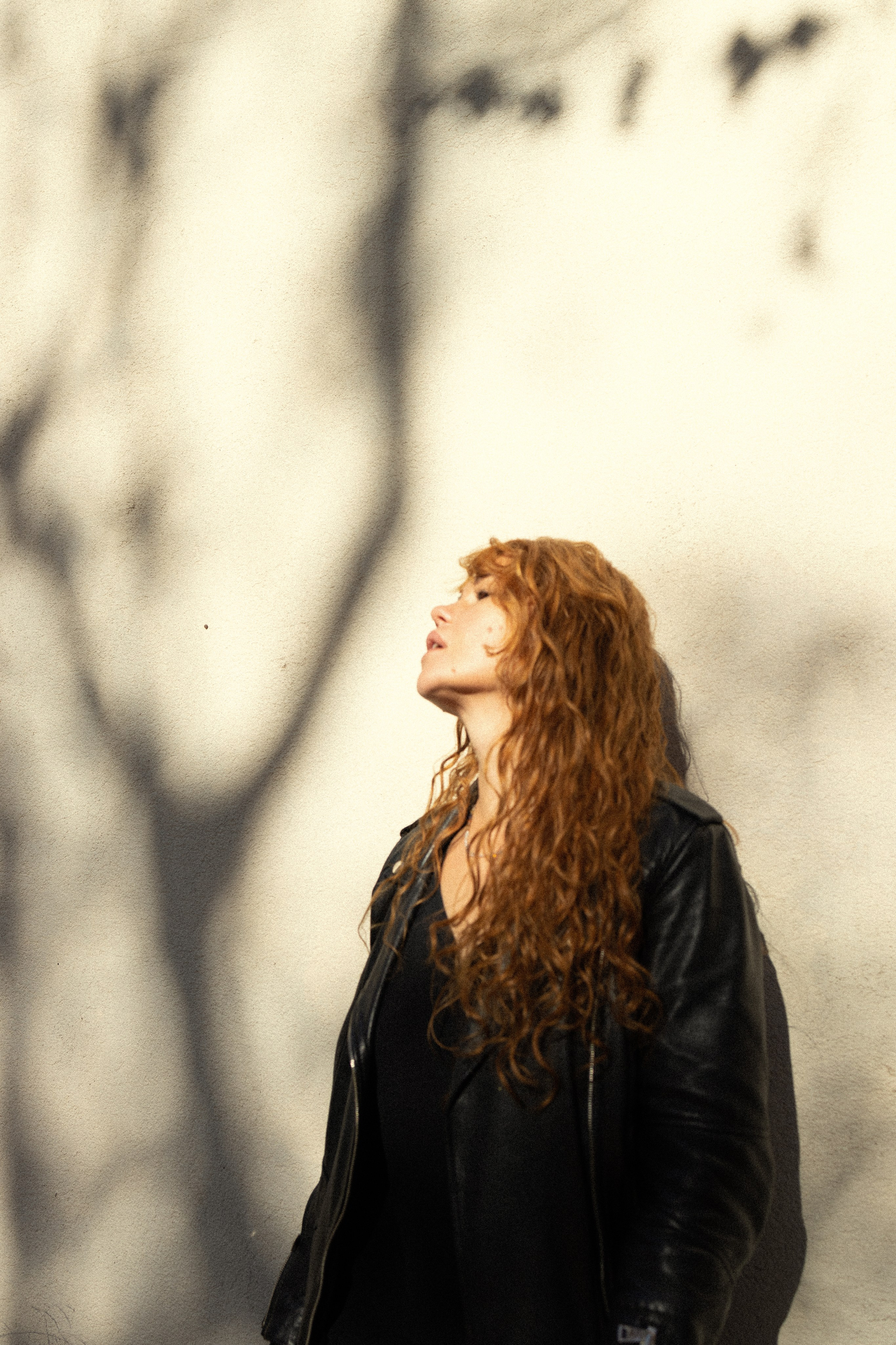 Sunrise. Histoires d’amour, séances photos de famille et de mariage en France