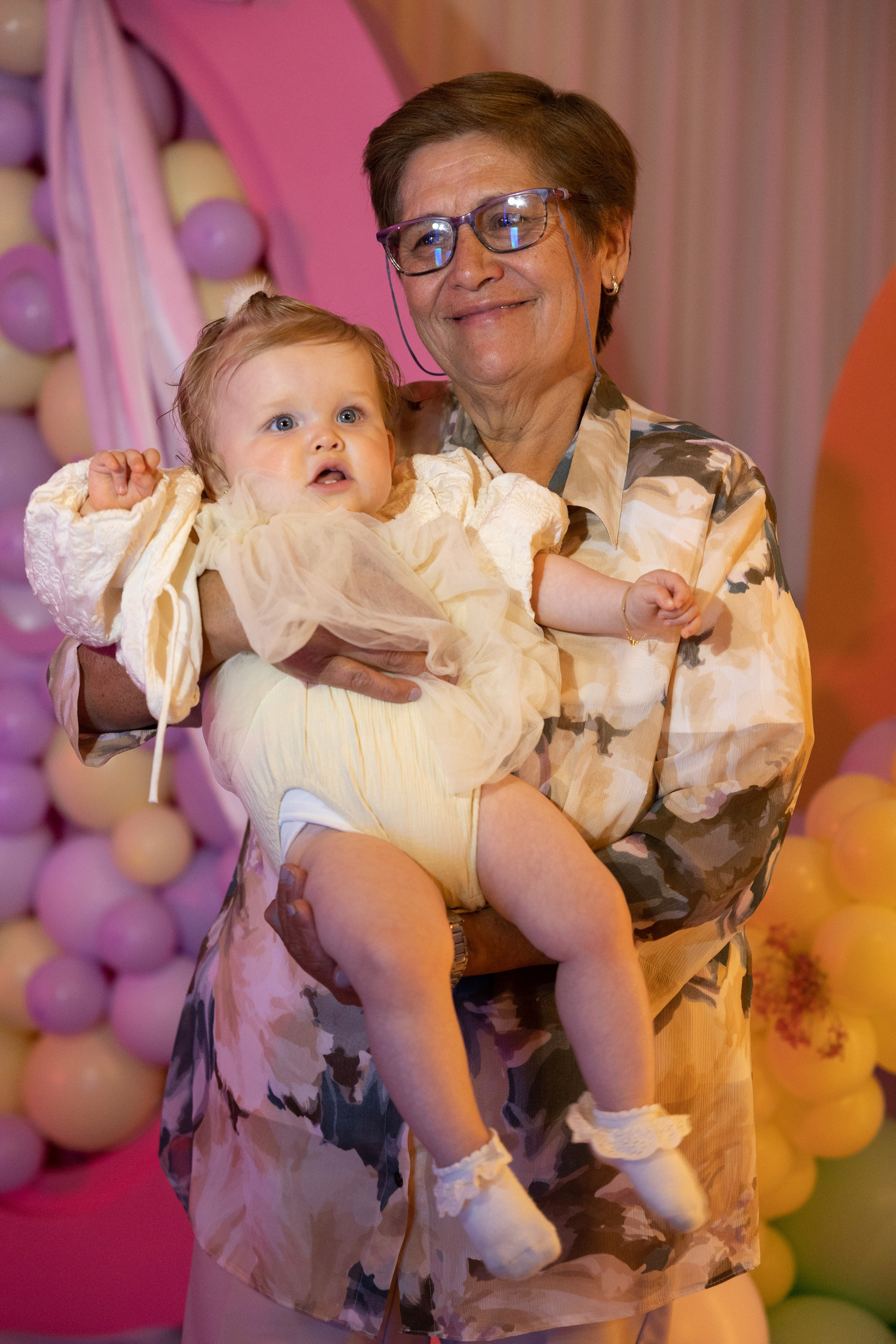 1 st Birthday. Portrait and Family Photographer in Netherlands