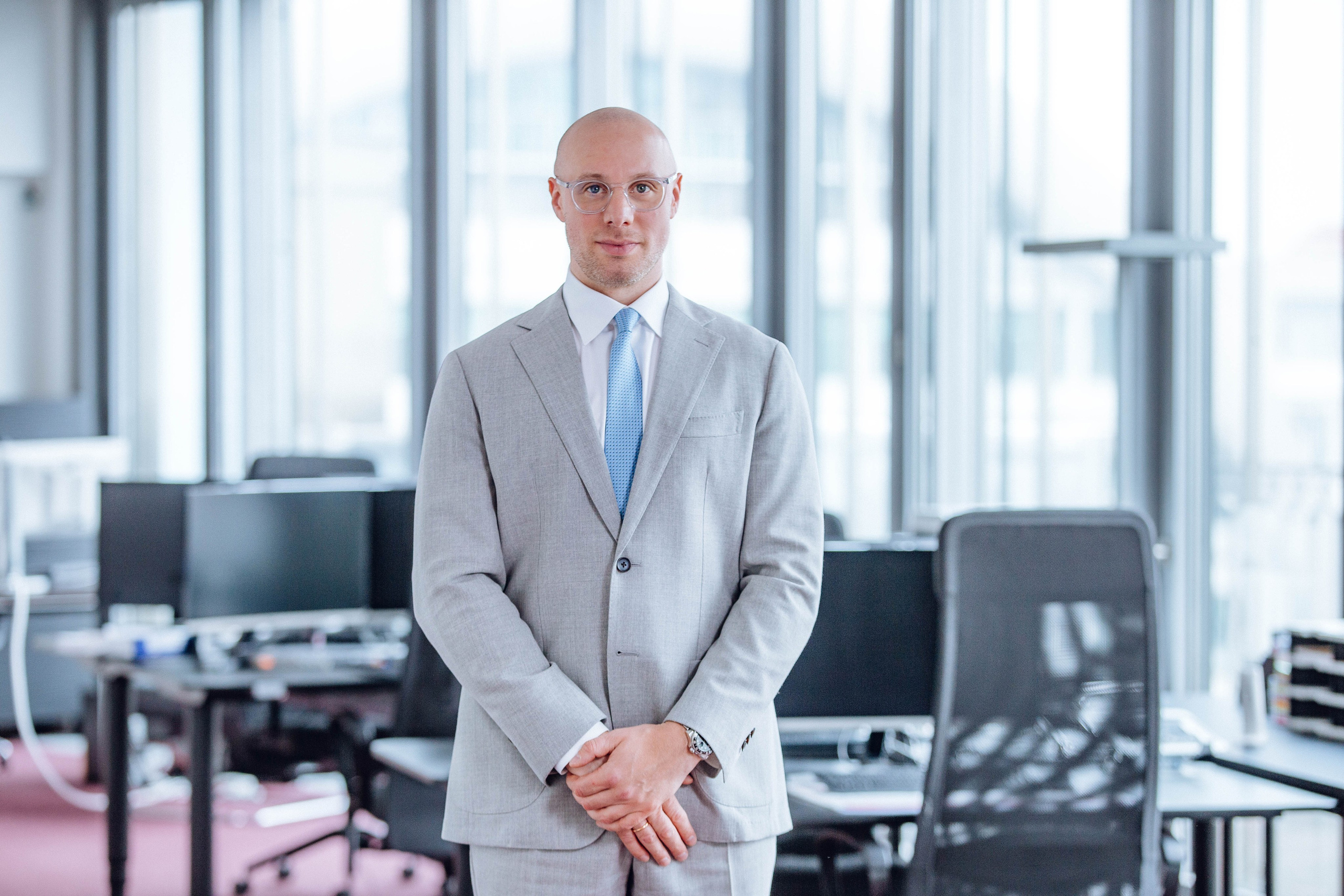 Business-Porträt. Portrait family photographer in Berlin Elena Zakh