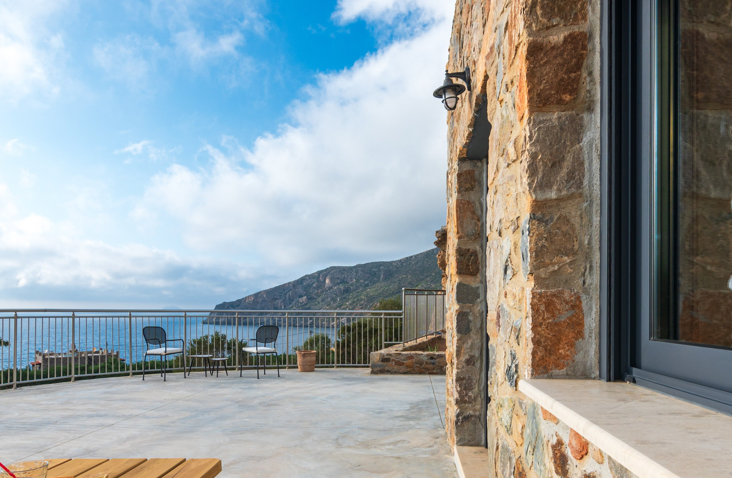 The Rock House. Photograper in Chania, Crete