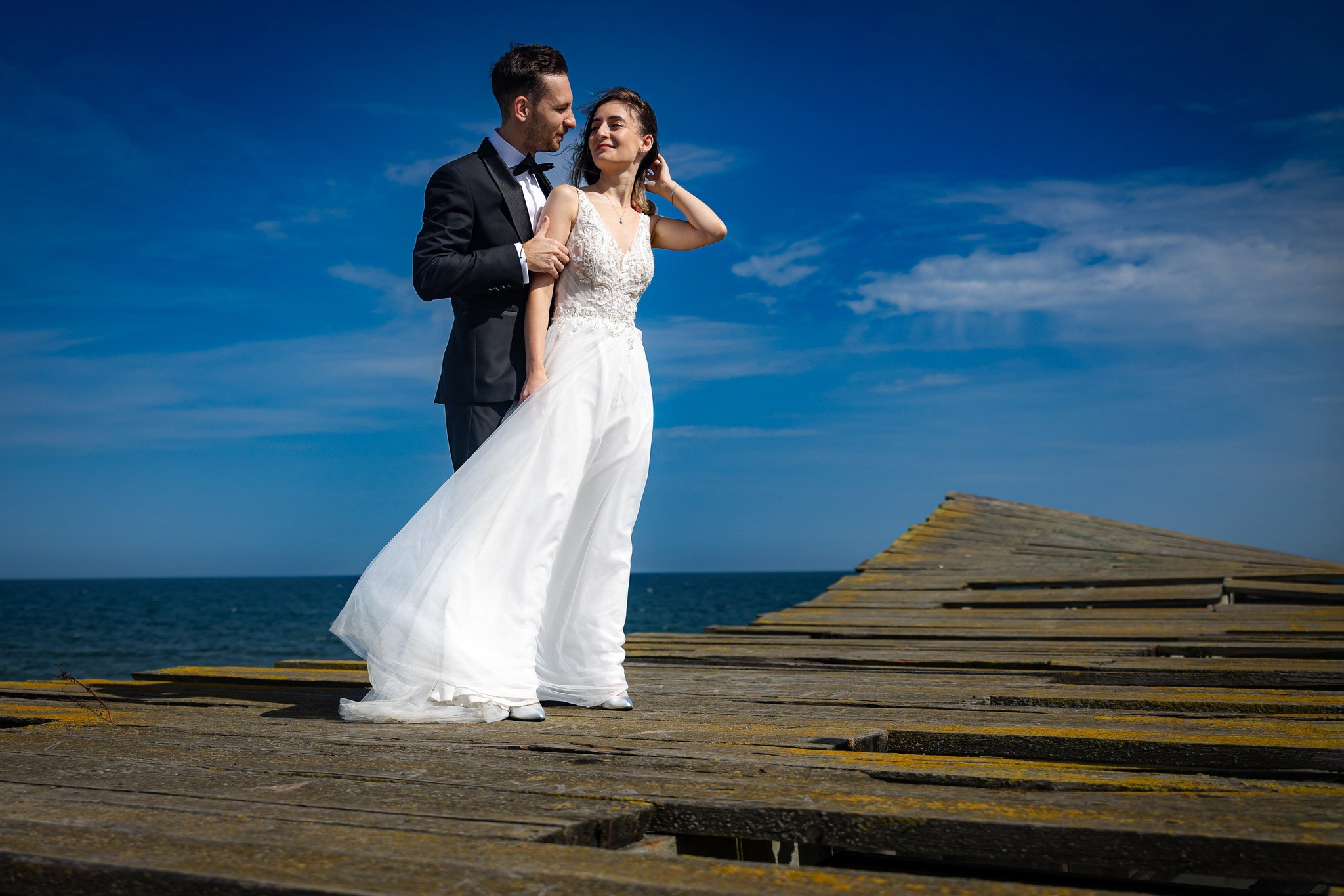 Trash the dress. Fotograf Nuntă Constanța - Moments by Gub