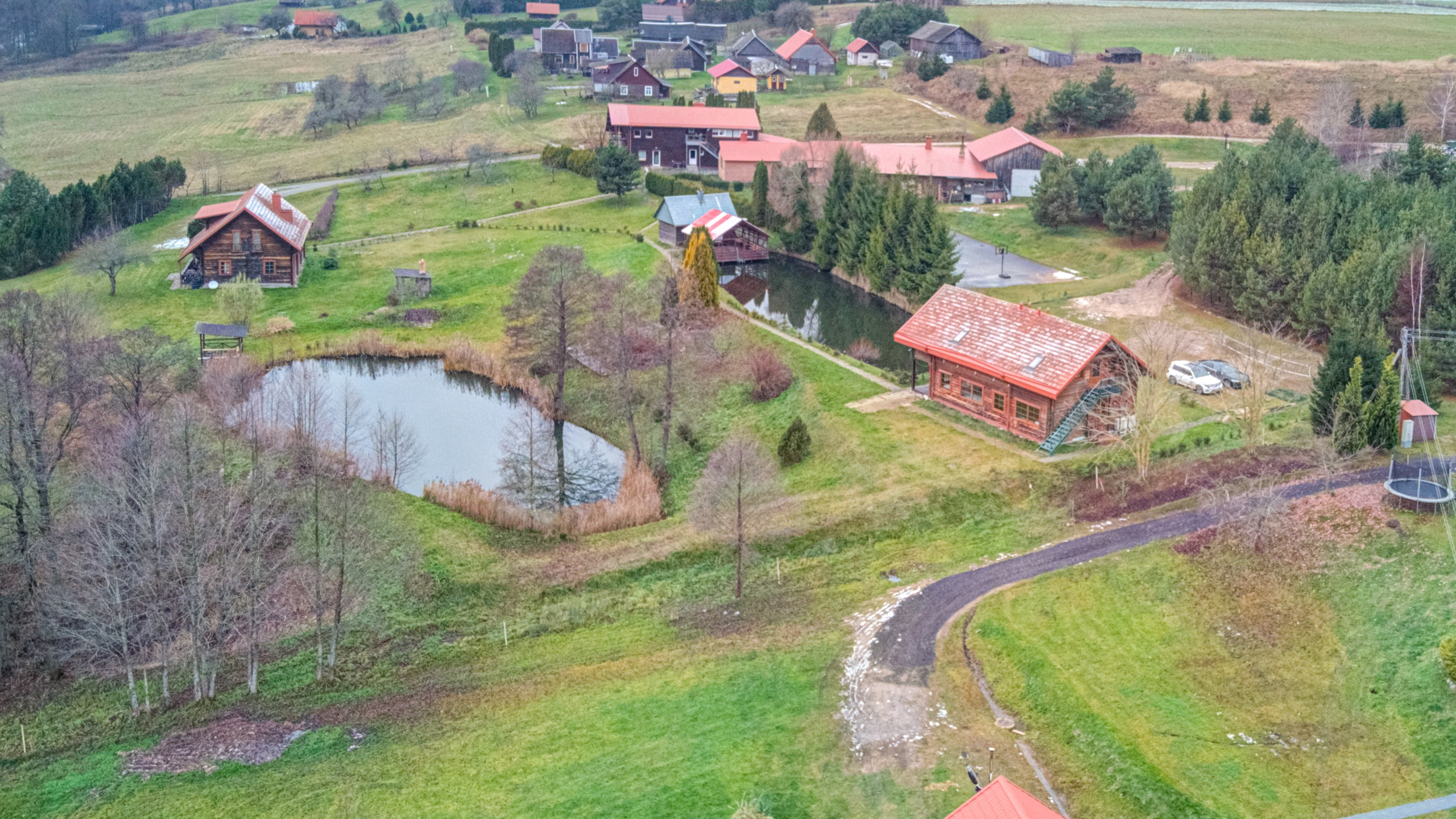 Trakų raj. sodyba. Elina Sapiega fotografė Vilniuje