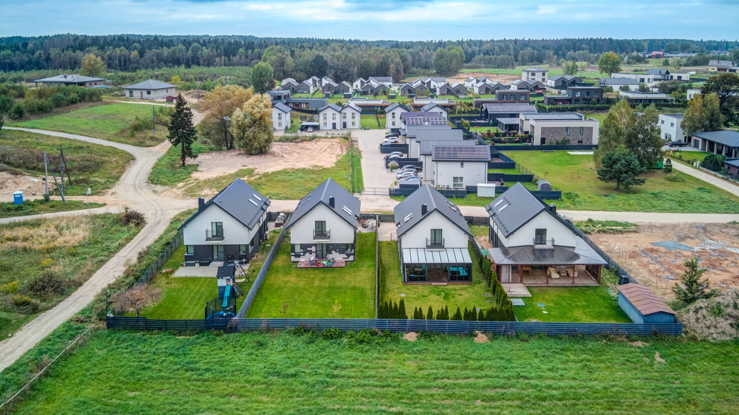 Namas Pilaitėje. Elina Sapiega fotografė Vilniuje