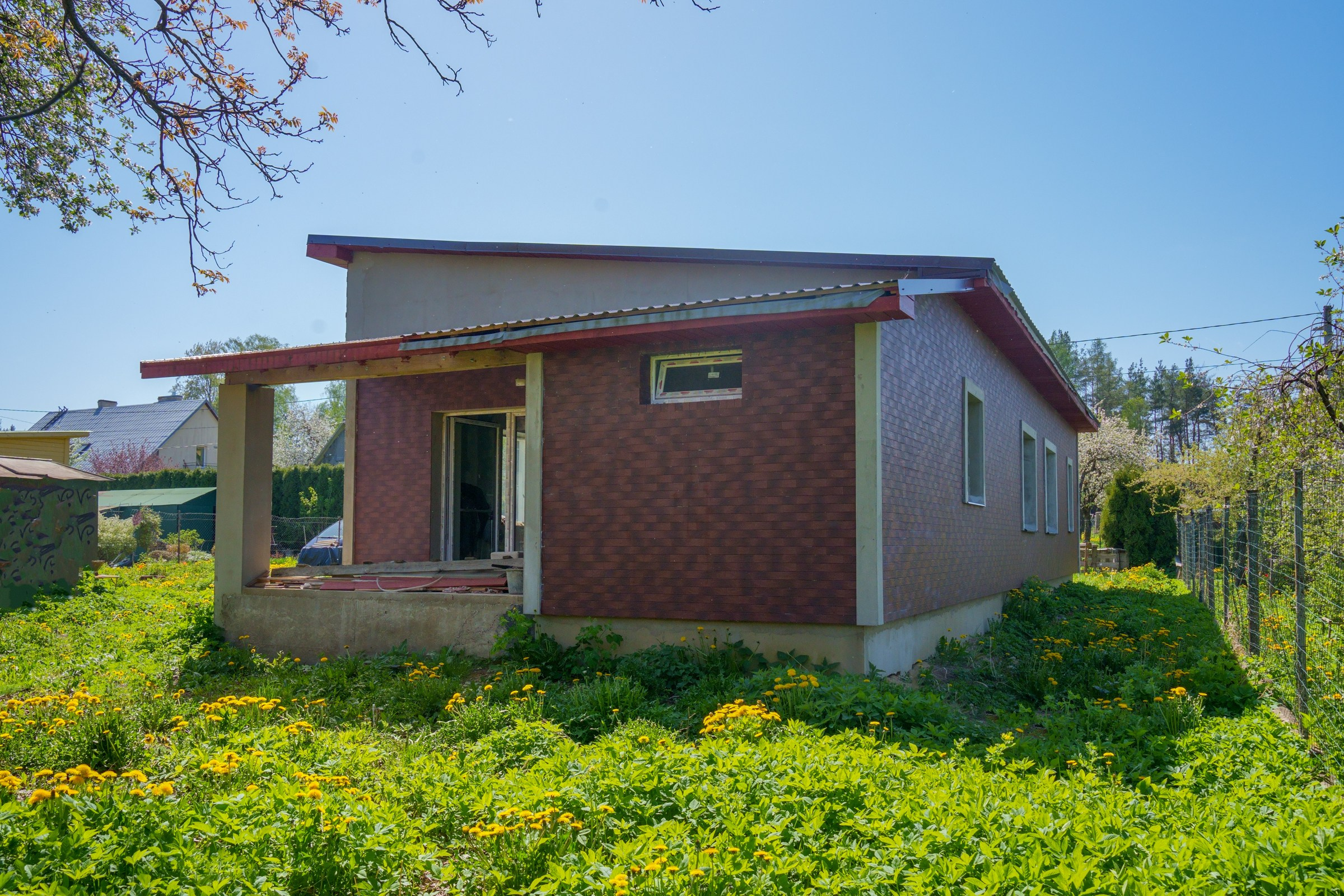 Kelmijos sodų 10-oji. Elina Sapiega fotografė Vilniuje