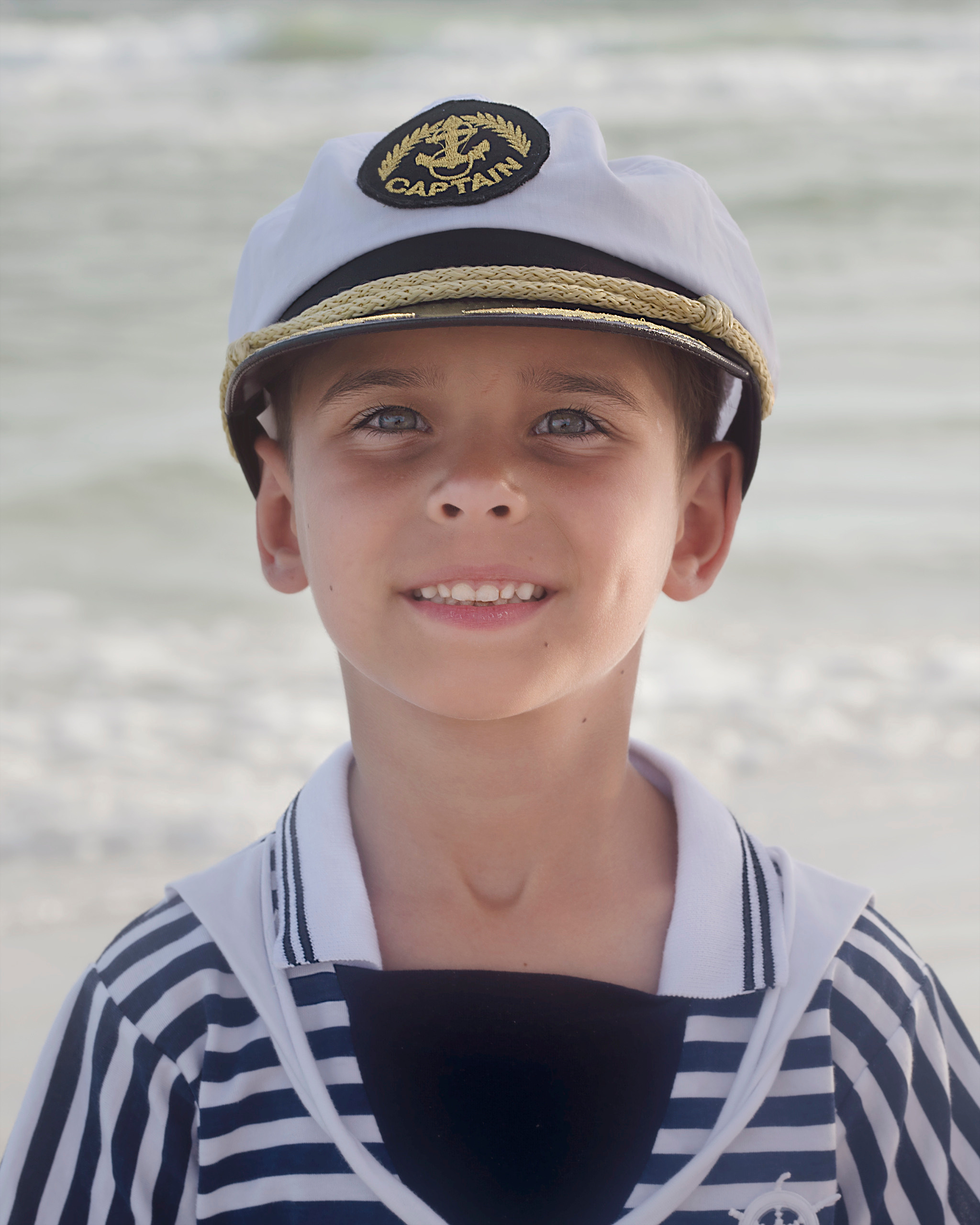 Ocean. Portrait, kids and family photographer in Wesley Chapel Alina Alice Osipova