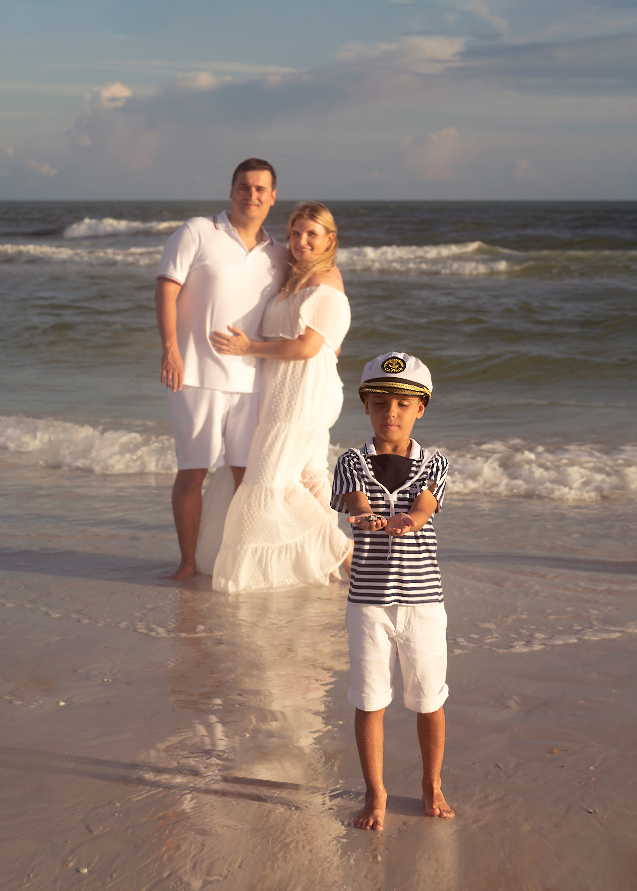 Ocean. Portrait, kids and family photographer in Wesley Chapel Alina Alice Osipova