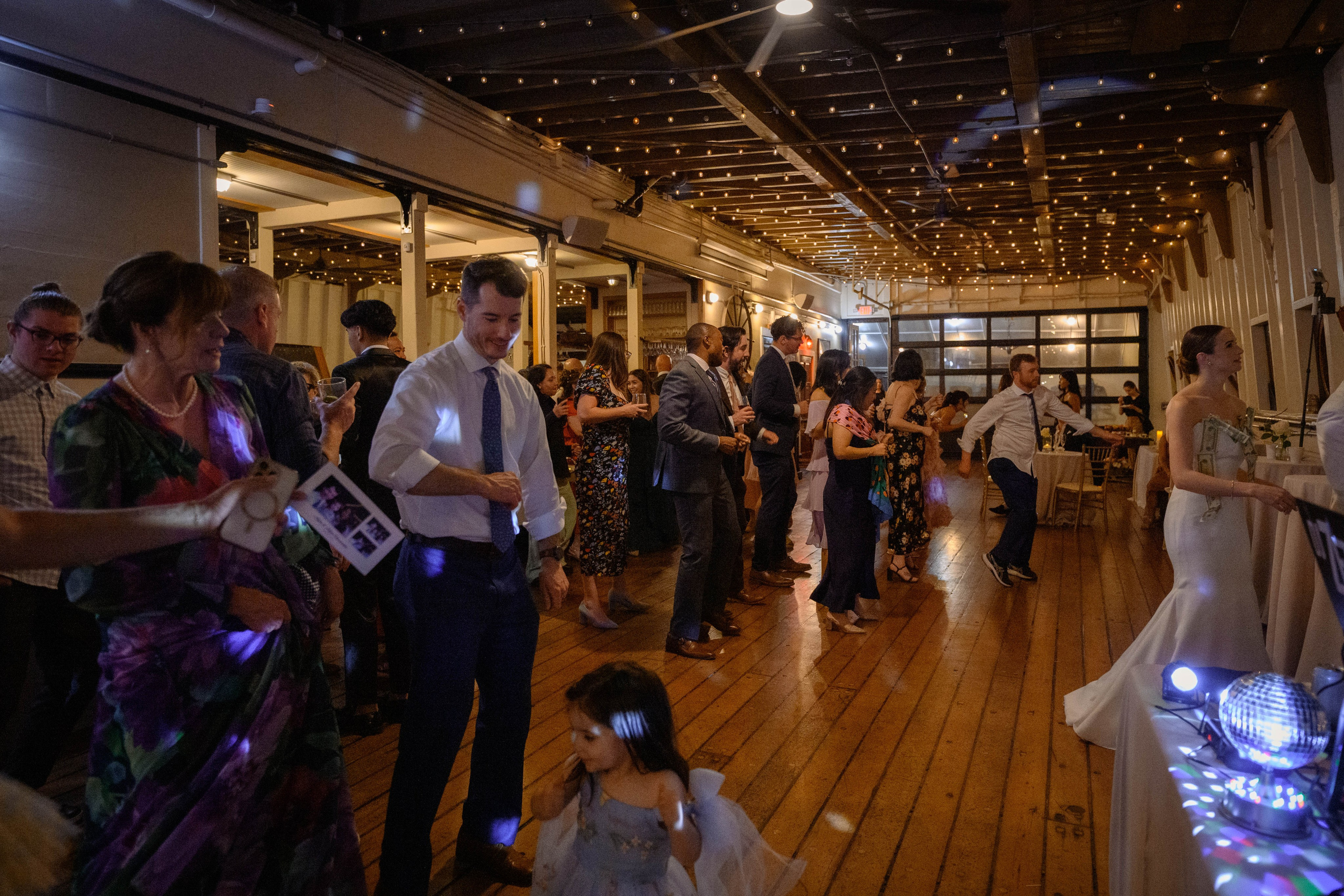Kevin & Katie. Wedding & portrait photography in the Seattle Area. Helen Michelle photographer
