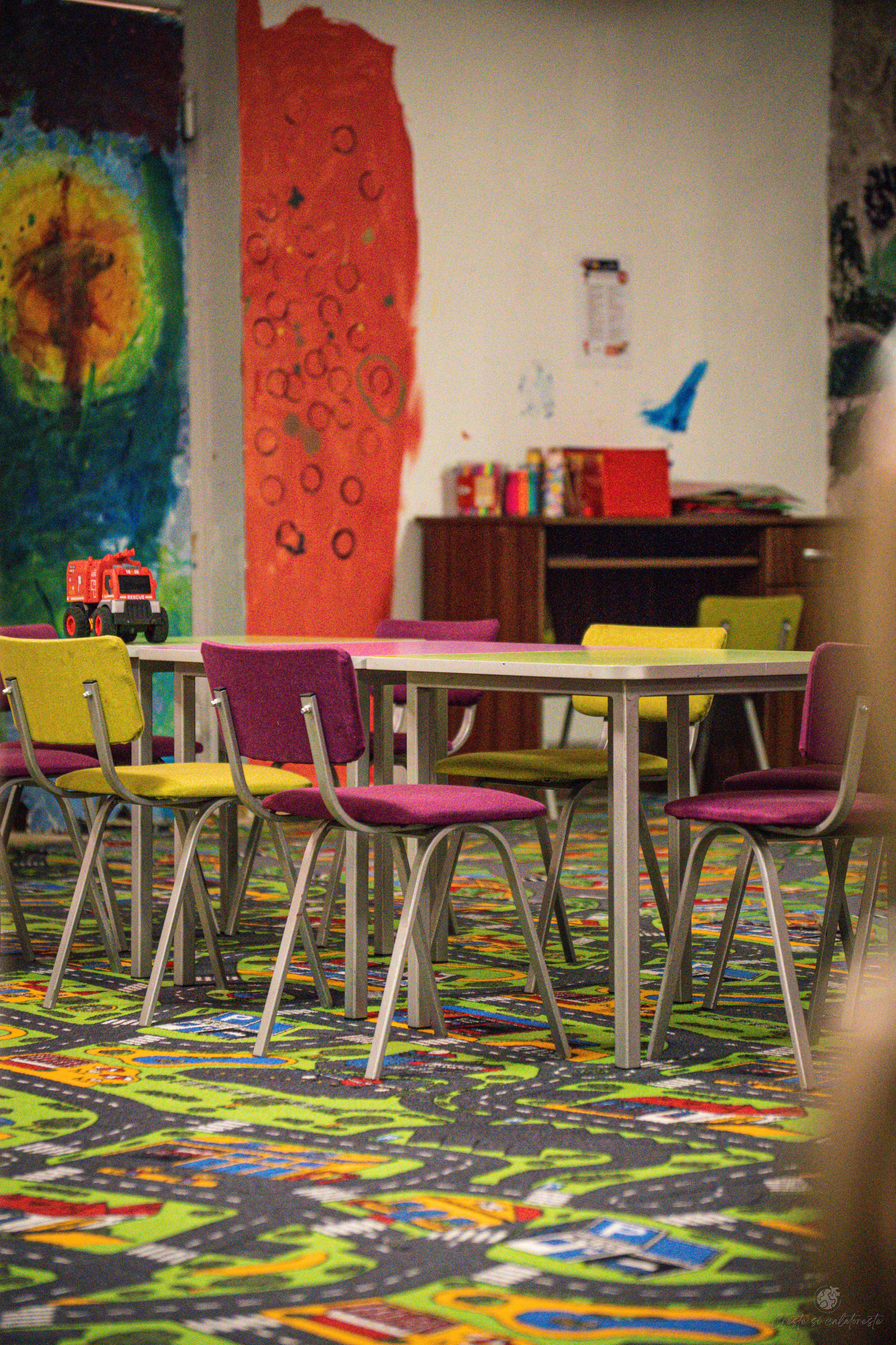 Ana Hotels. Creste si calatoreste