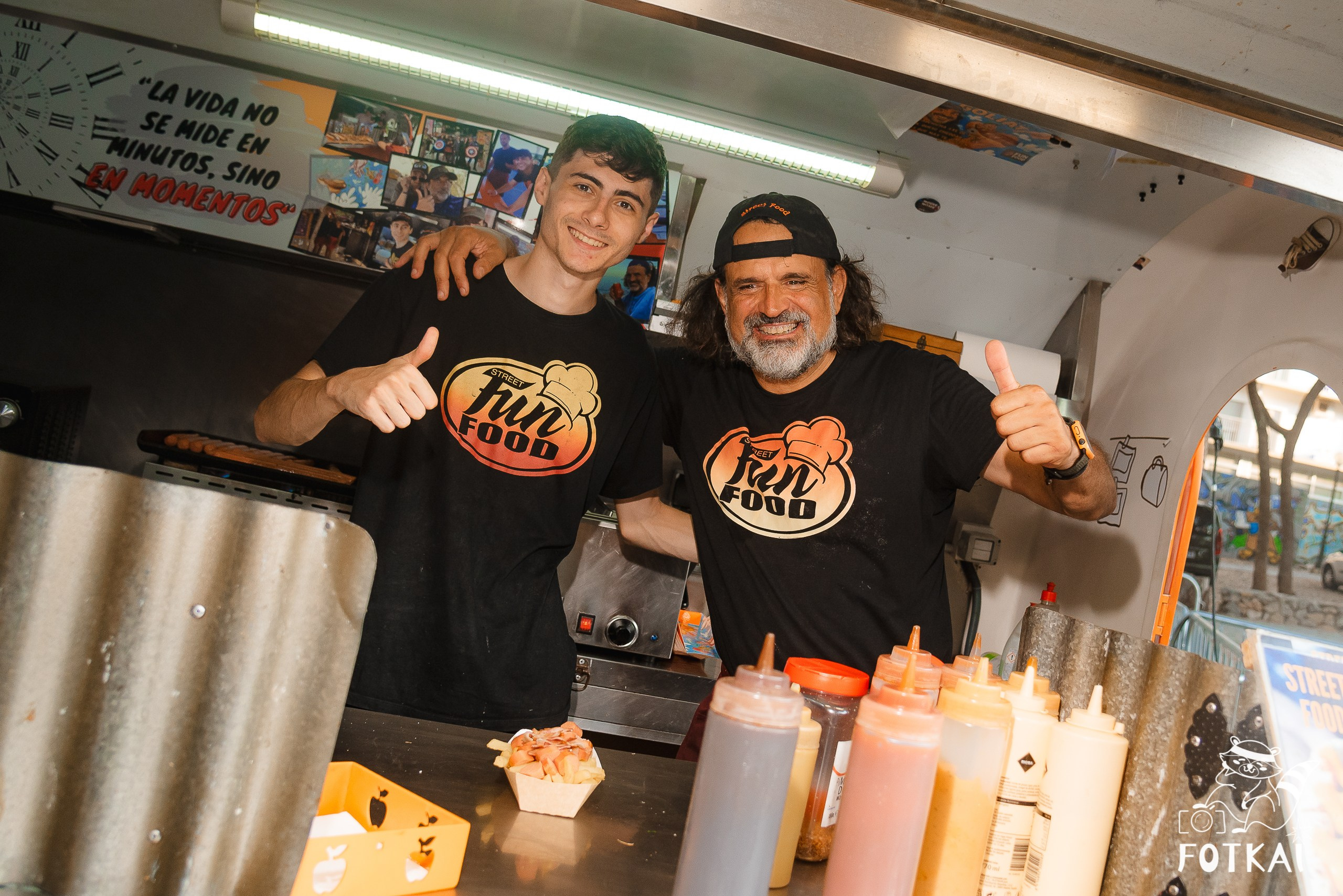 Reportaje fotográfico de FOTKAI | Street Food Market | Guardamar, España, 18 de julio de 2025