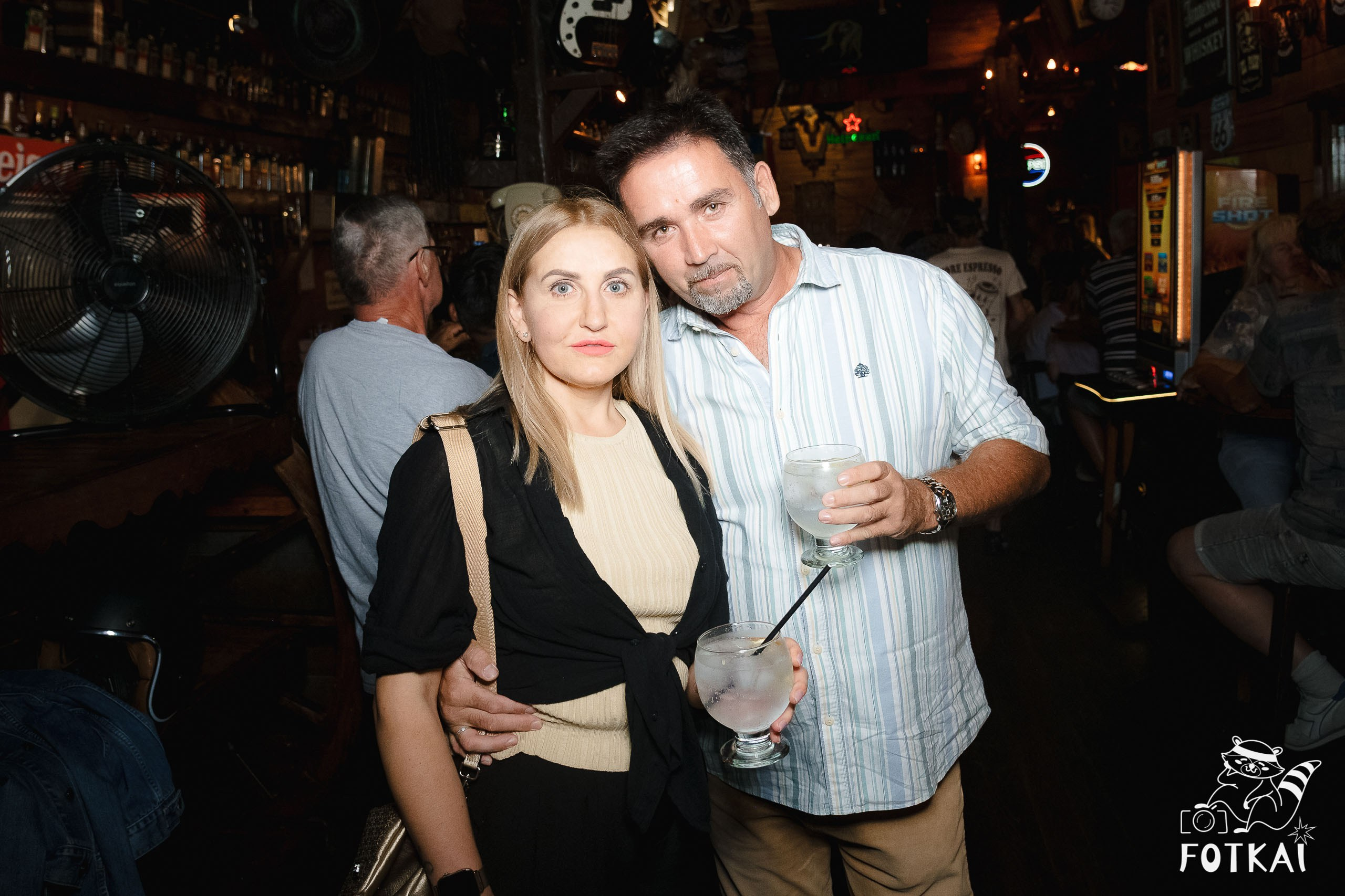 MonTorre Band en El Paso Rock Bar Torrevieja: Reportaje fotográfico 27.09.25 | FOTKAI