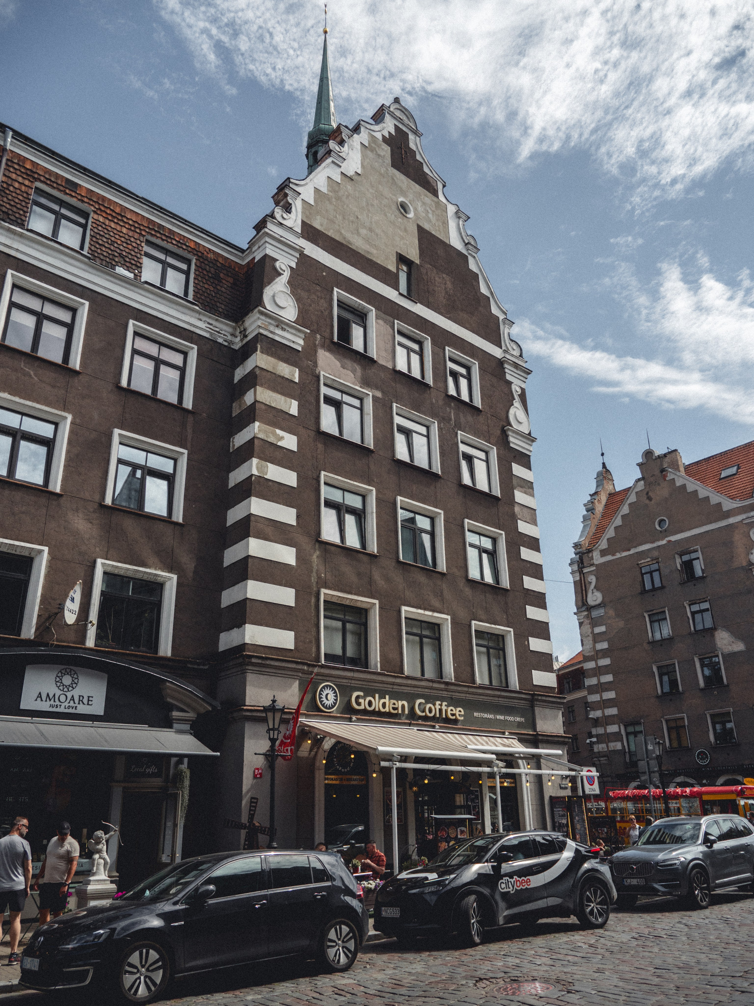 Voyage à Riga. Photographe sur Cote d’Azur. Portraits de familles, couples, enfants, événements