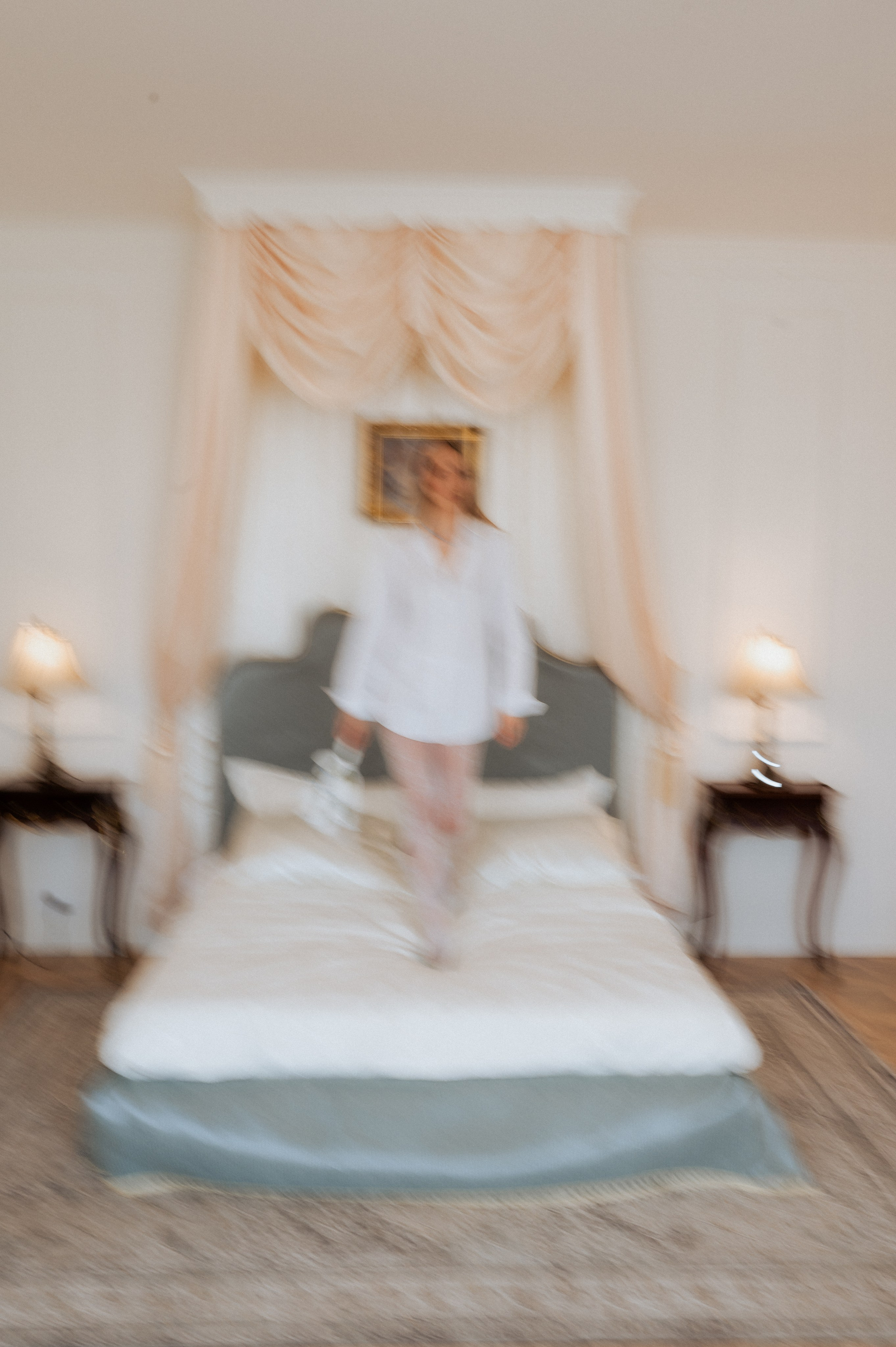 The Pearl Room. Alexandra Hanu Photographer
