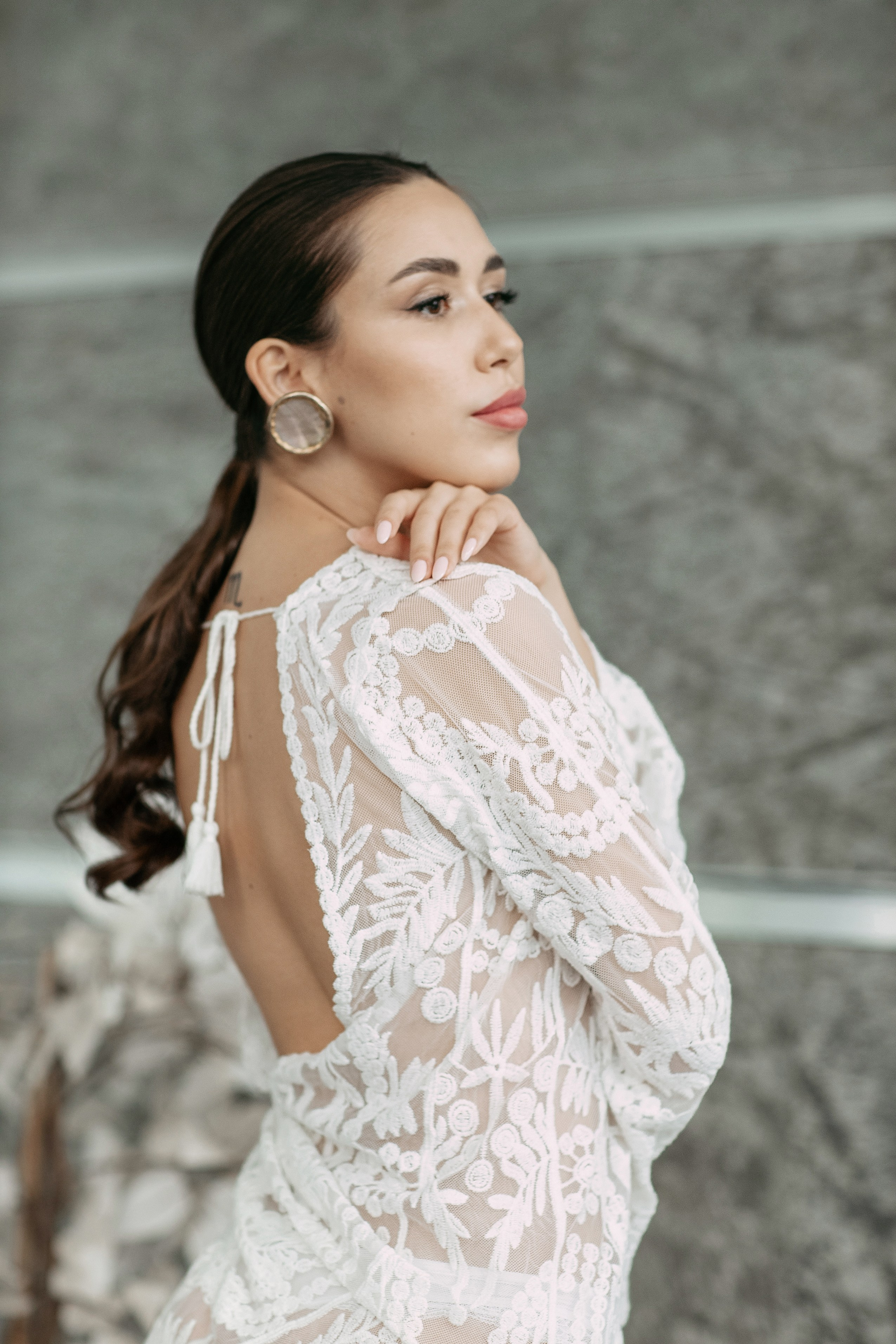 כלה אנסטסיה. Home