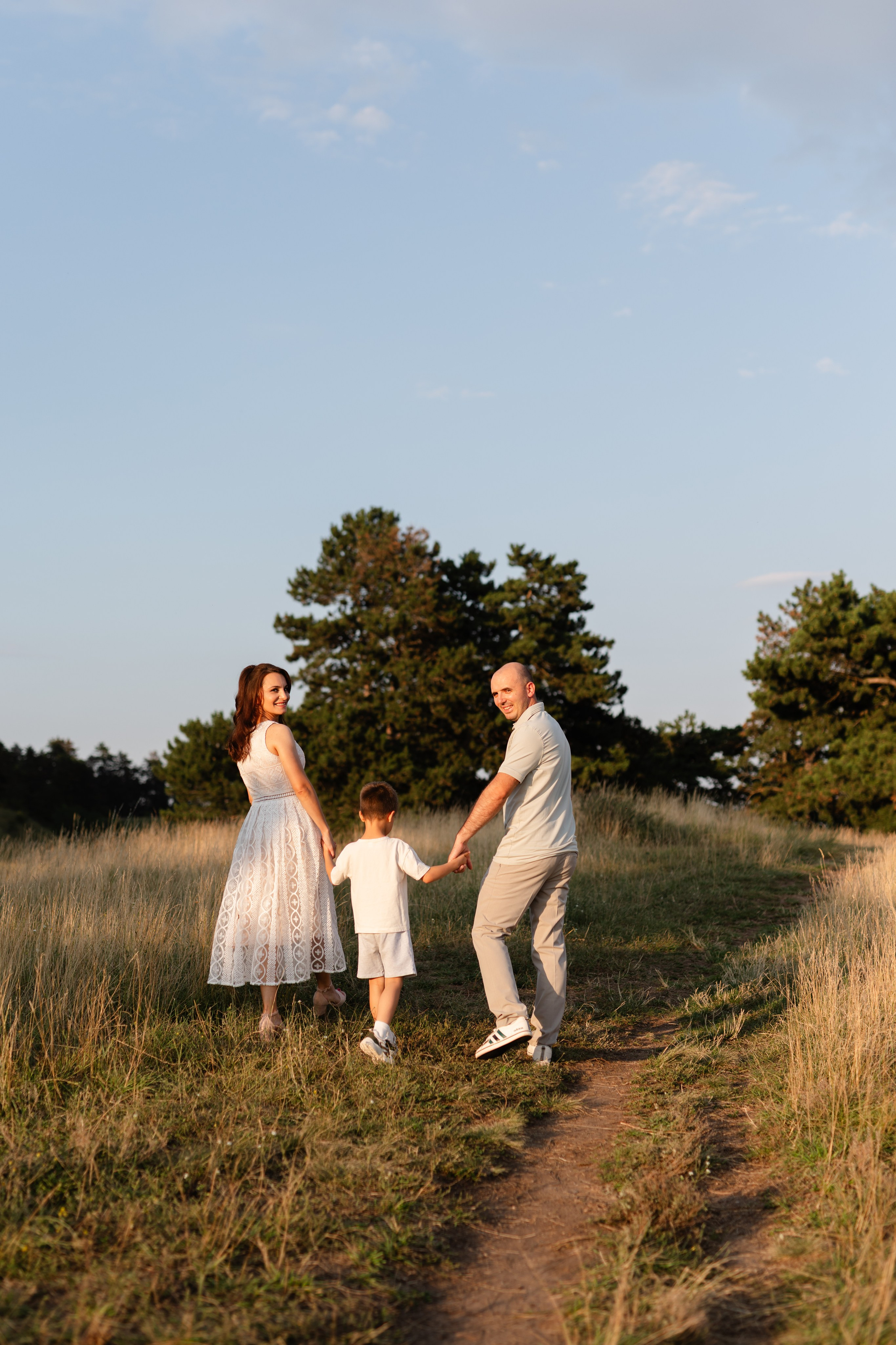 Claudia, Ionut & Cezar — Family. Main