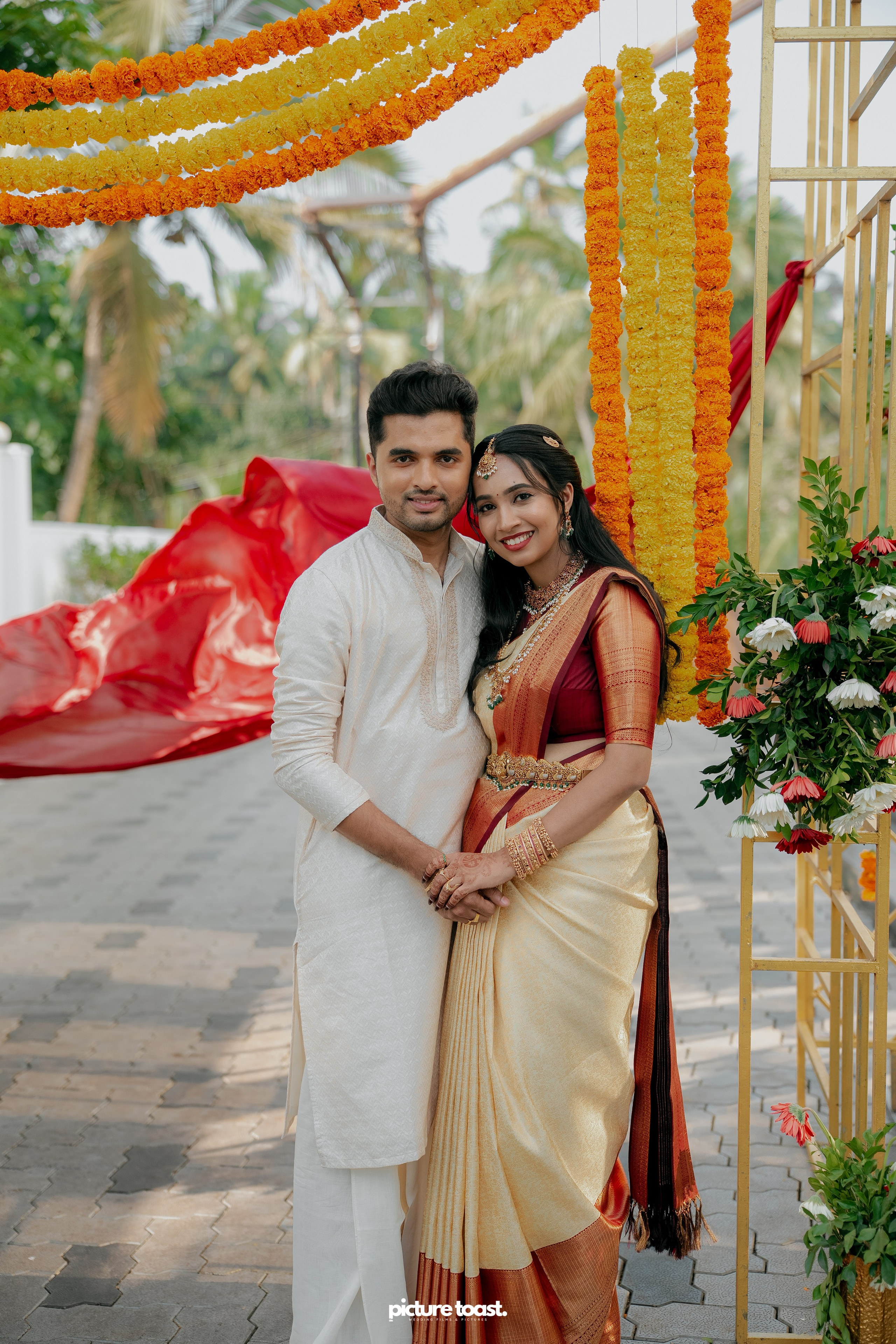 Traditional Kerala Hindu Wedding. Fine art Wedding Photographers in India & Canada