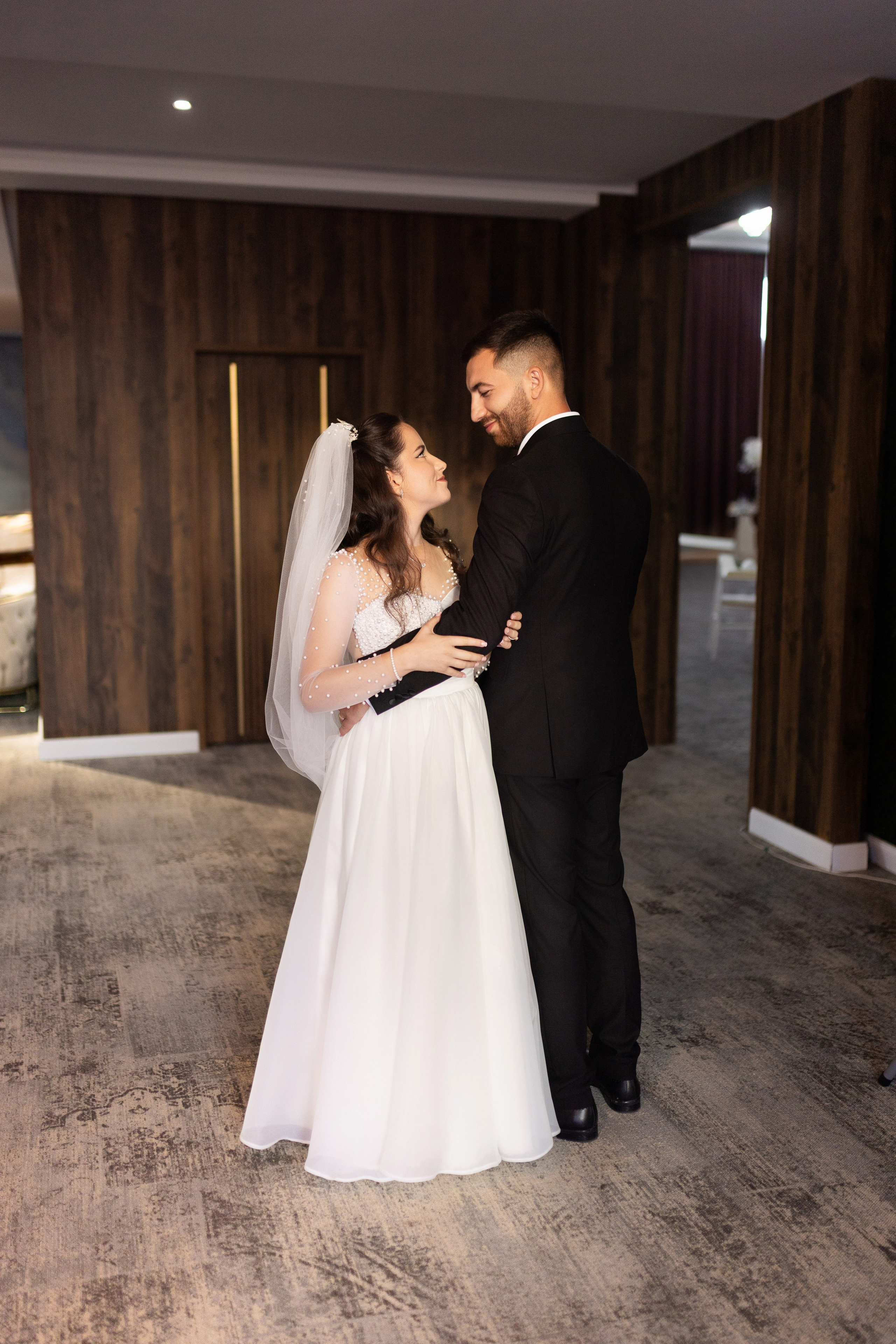 Ana-Maria & Bogdan. Vlad Aconstantinesei Photographer