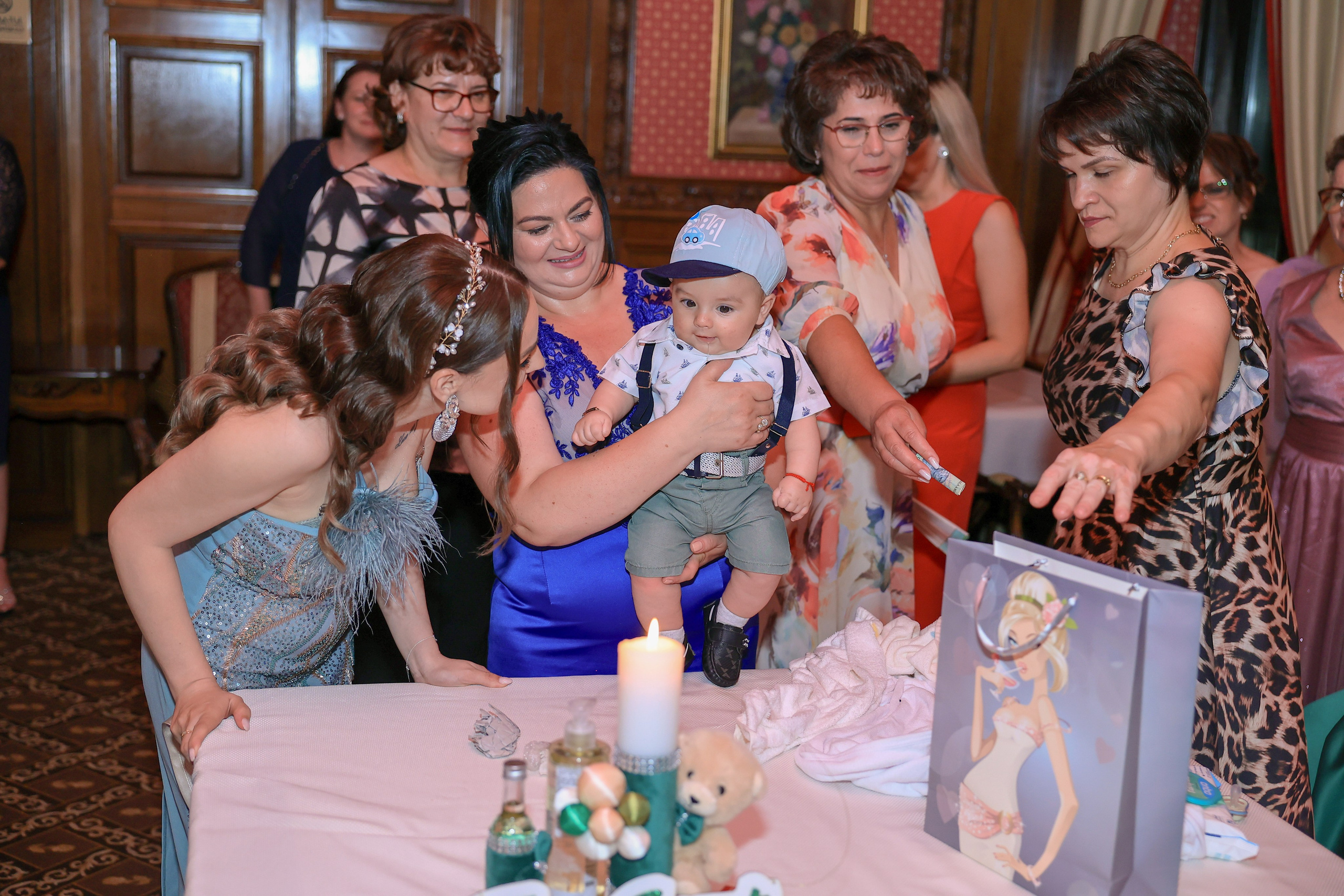 Eren Ionut. Moments By Gub