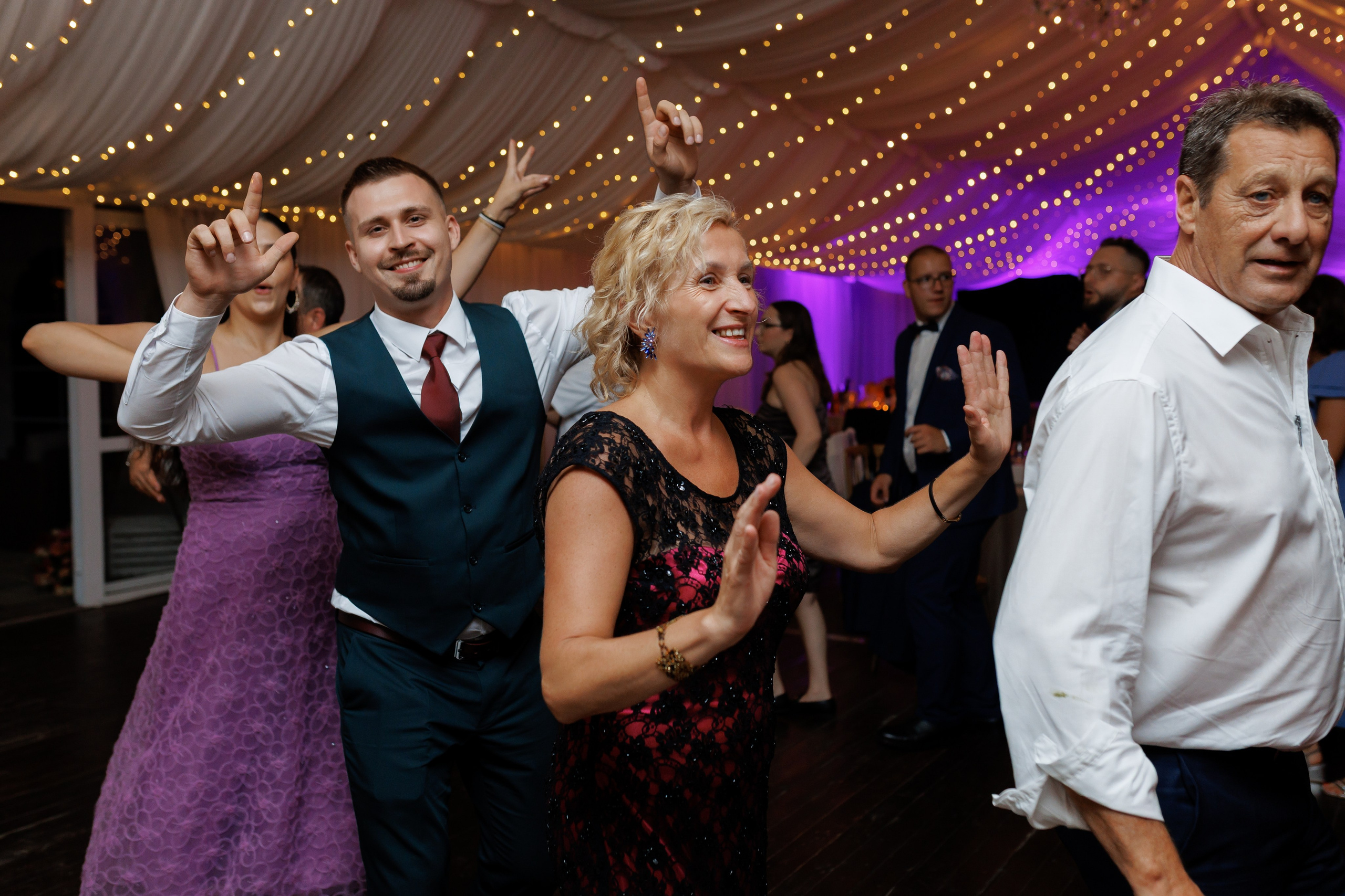 Kamila & Jorg. Dwor Sireakow. 26.07.2025. Fotograf ślubny i rodzinny w Krakowie Yana Klymova