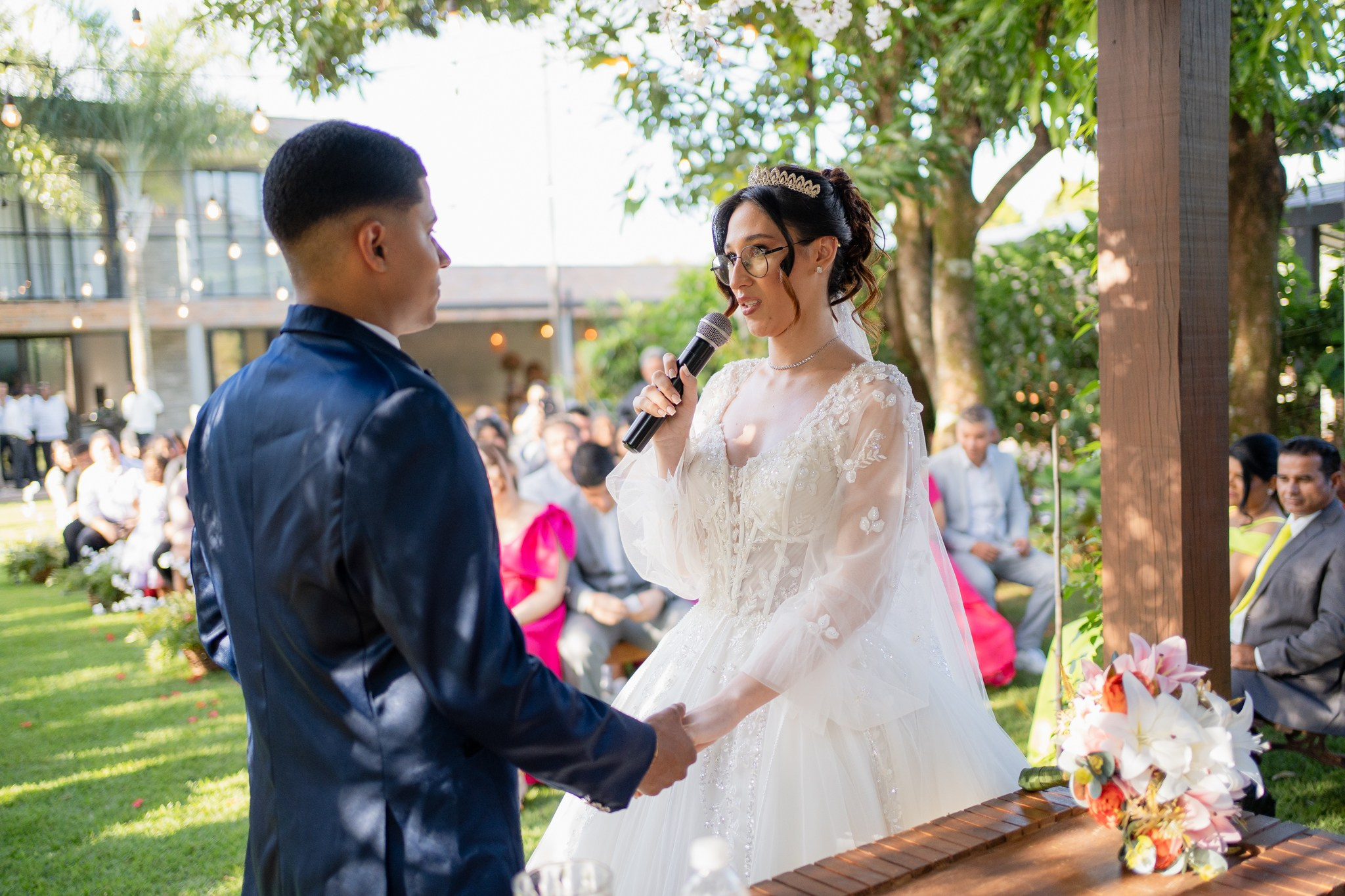 Larissa & Vinicius — Espaço Faveral / Aararaquara. Robson Colaço