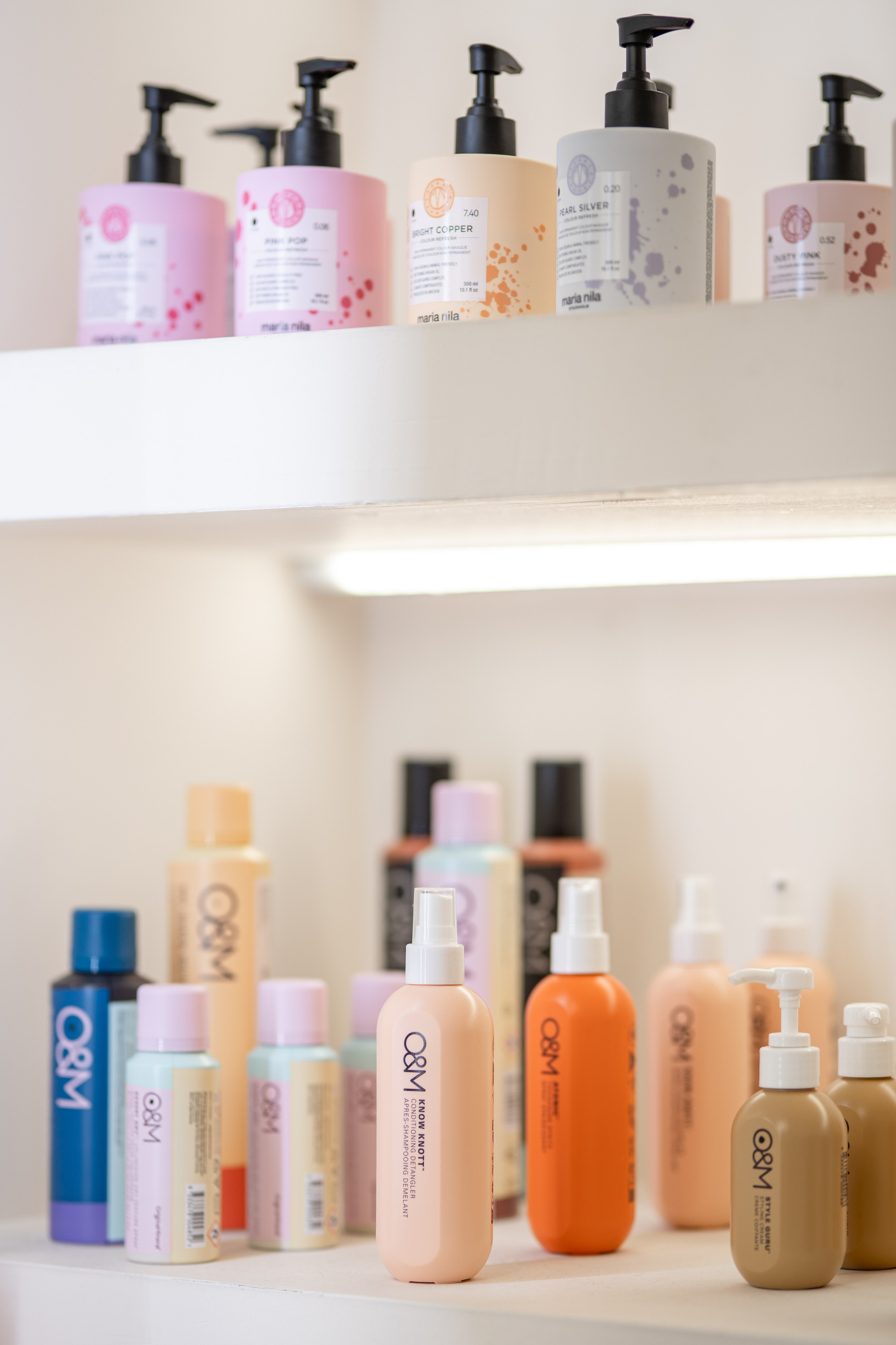 Content shooting for Salon BLOU. Fotógrafo en Madrid, España. Alyona Belyaninova