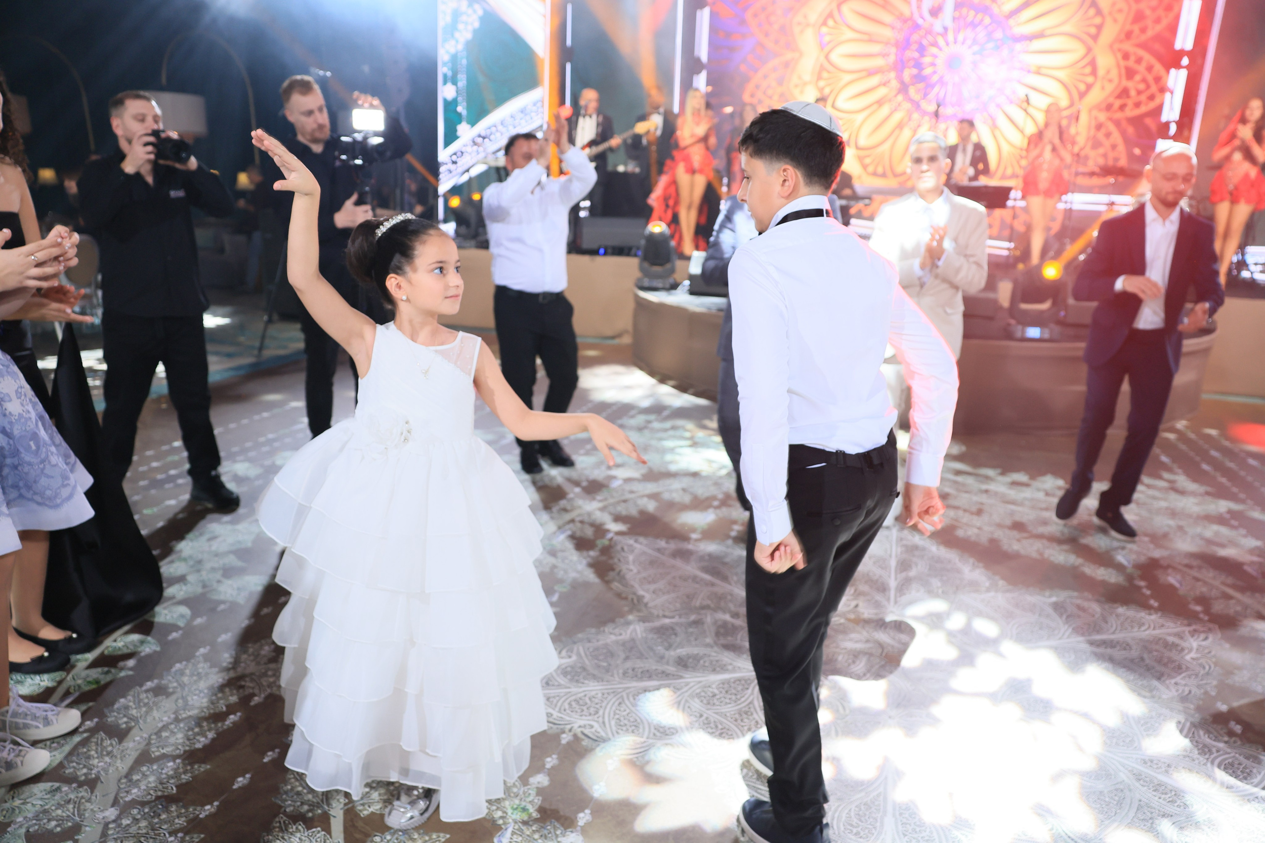 DANIEL. Фотографы на свадьбы и мероприятия Студия «Шалом»