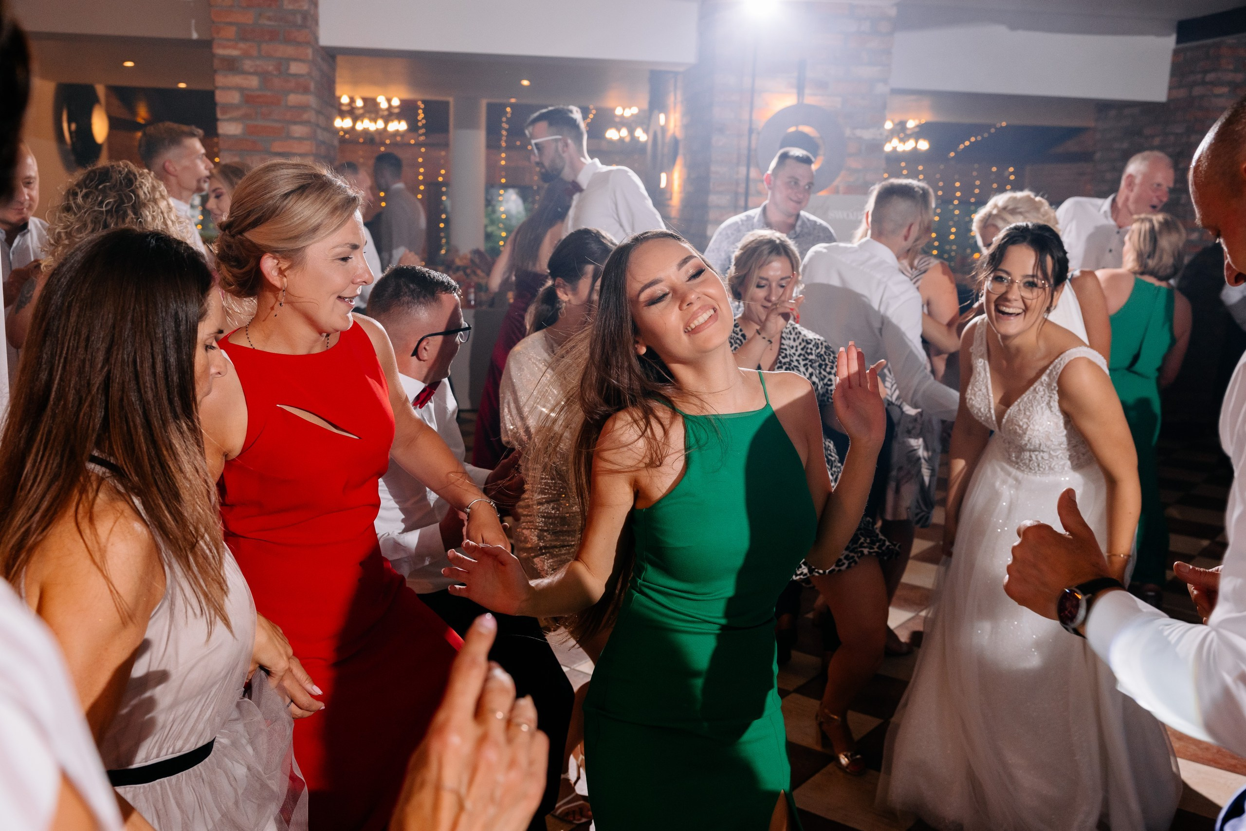 Klaudia ♡ Adrian. Fotograf Ślubny Warszawa - Sesje Biznesowe Rodzinne Eventy