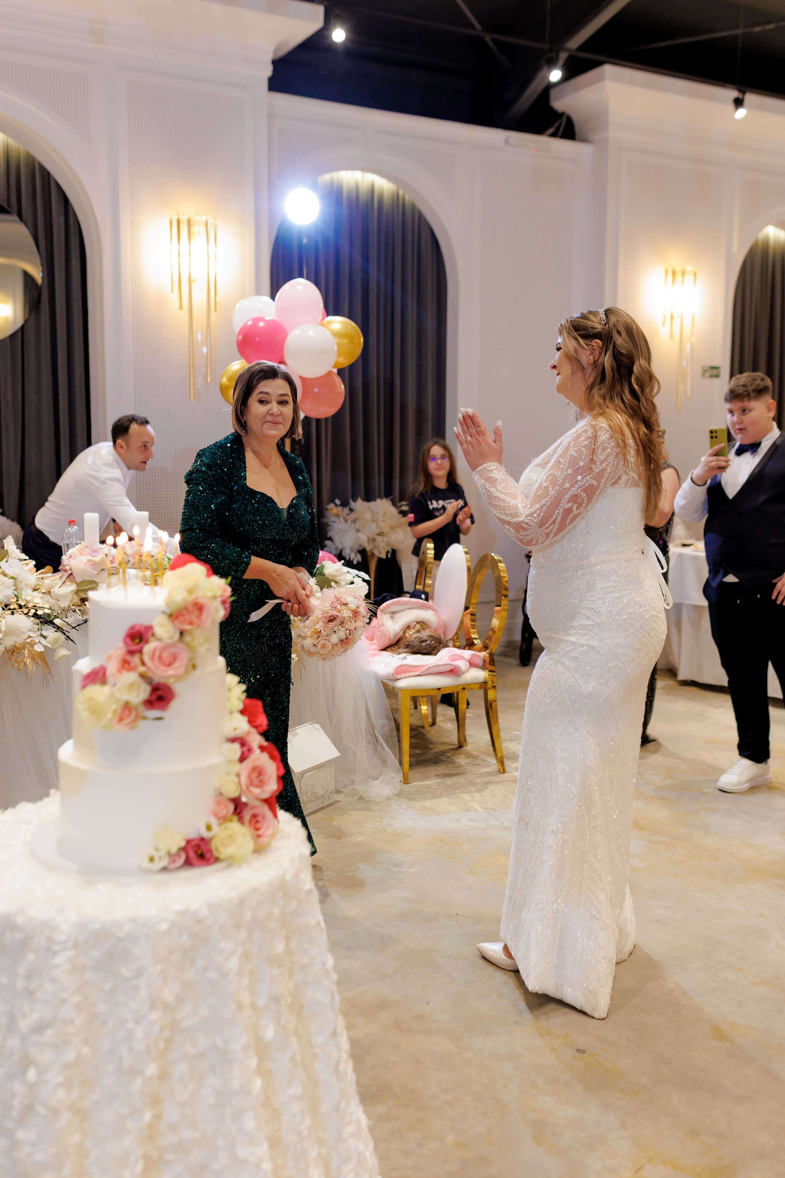 Povestea voastră, regizată de noi |Cristi Turculet Videograf Nuntă Suceava | wedding highlight. Servicii foto-video profesionale, pentru momente de neuitat