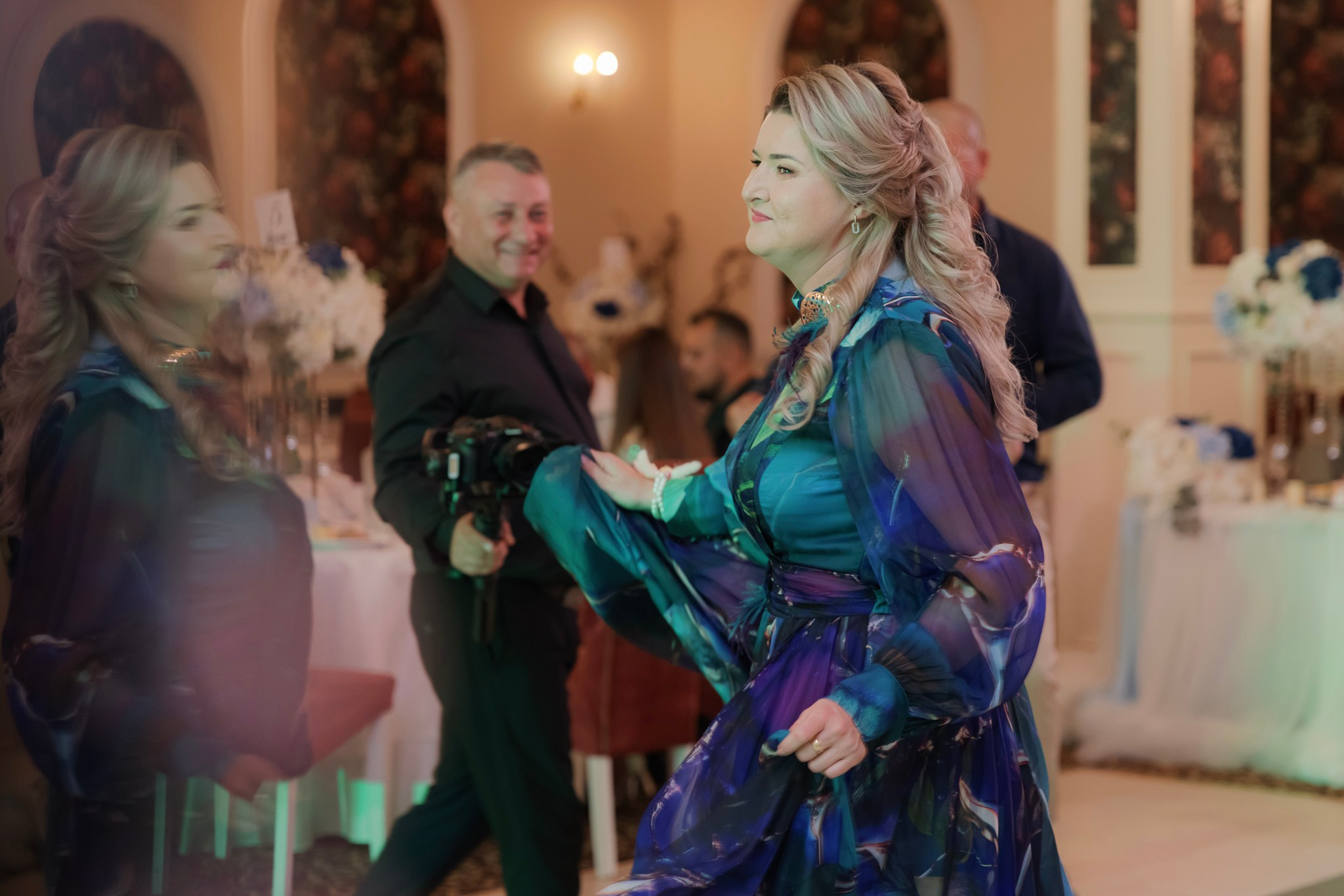 Mihai & Oana. Servicii foto-video profesionale, pentru momente de neuitat