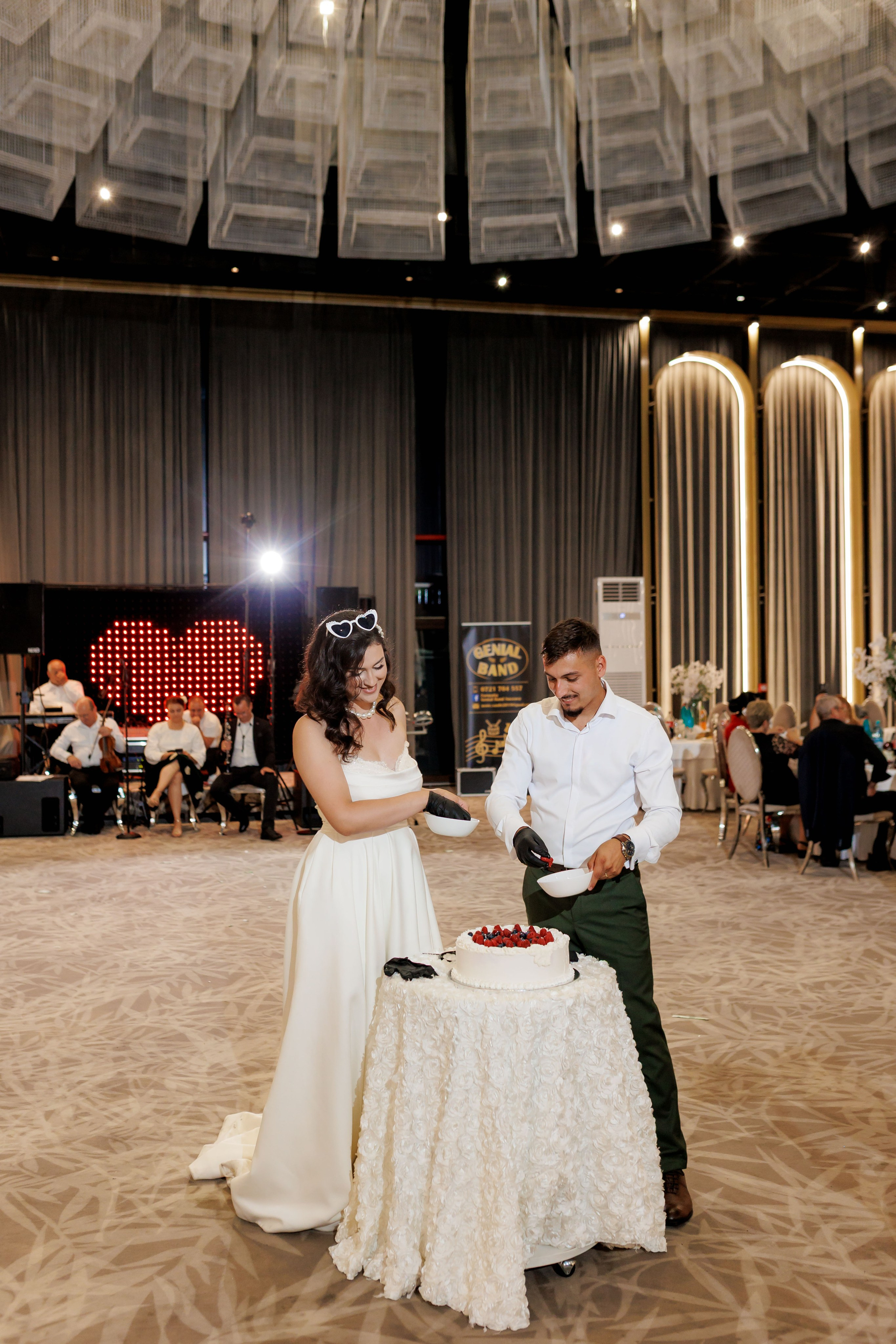 Nunta Nicoleta & Răzvan | Fotografie & Videografie Profesională. Servicii foto-video profesionale, pentru momente de neuitat