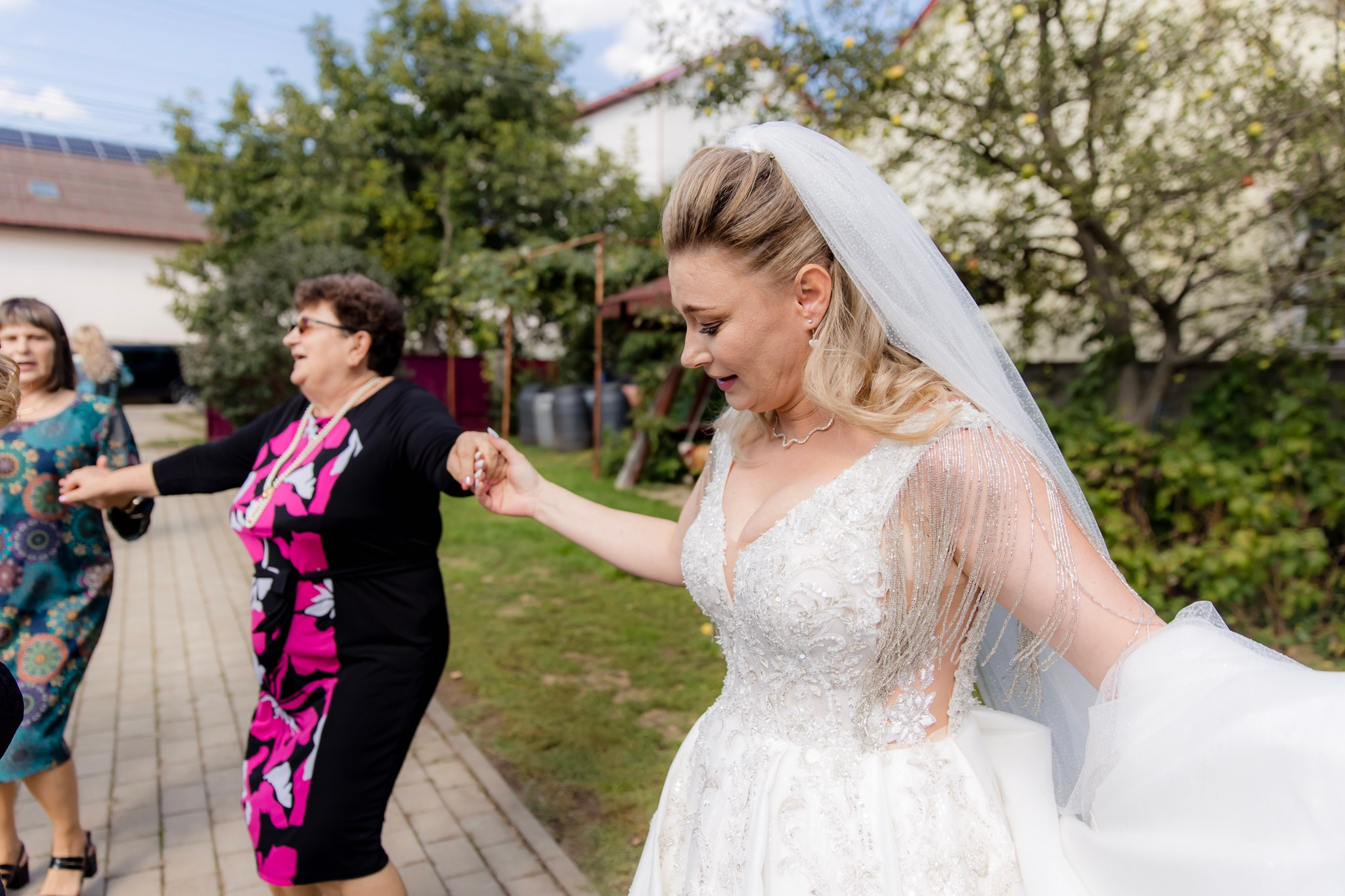 Mihai & Oana. Servicii foto-video profesionale, pentru momente de neuitat