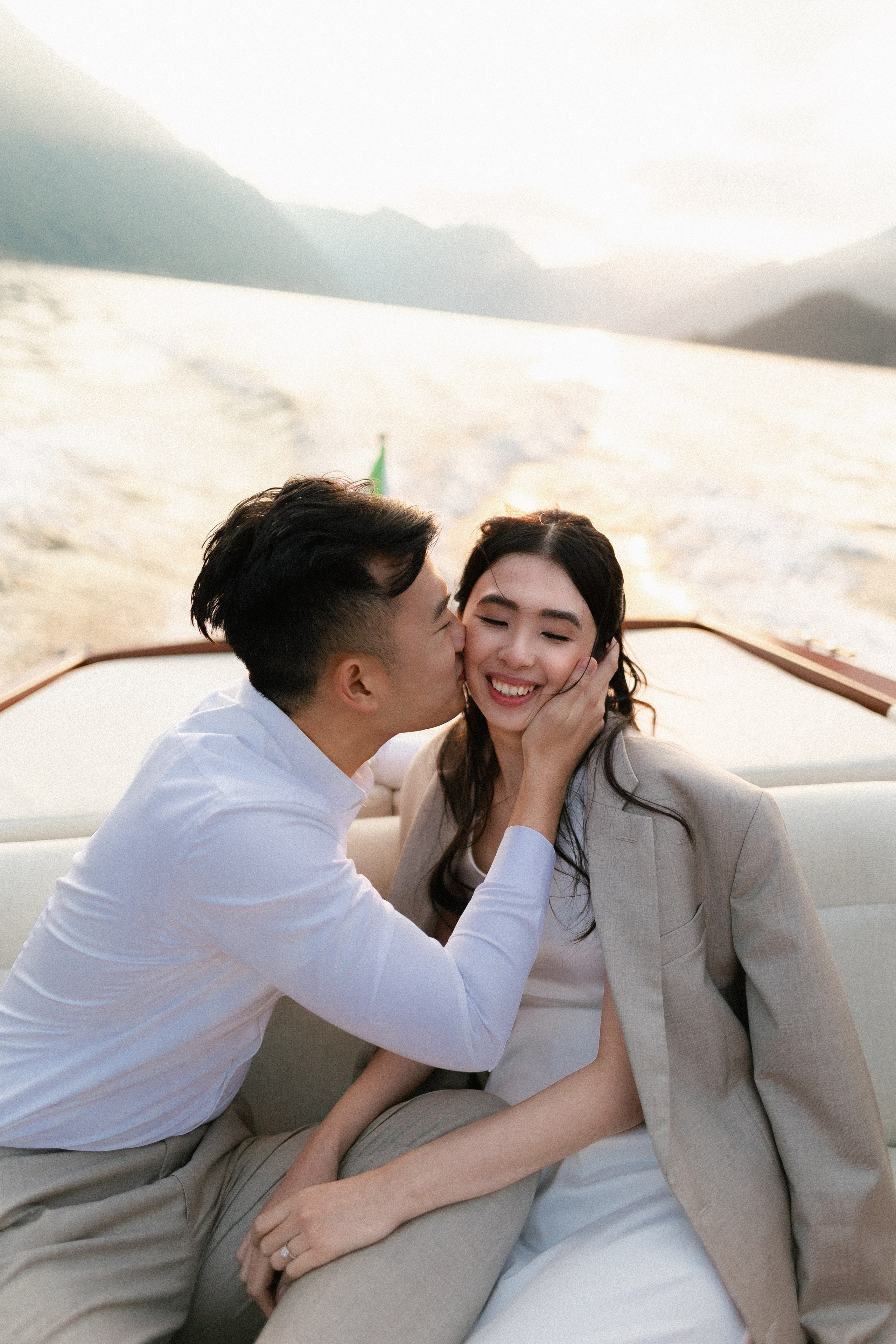 Elopement on Lake Como — Intimate Wedding Photography by Anna Linnik. Photographer in Italy Anna Linnik