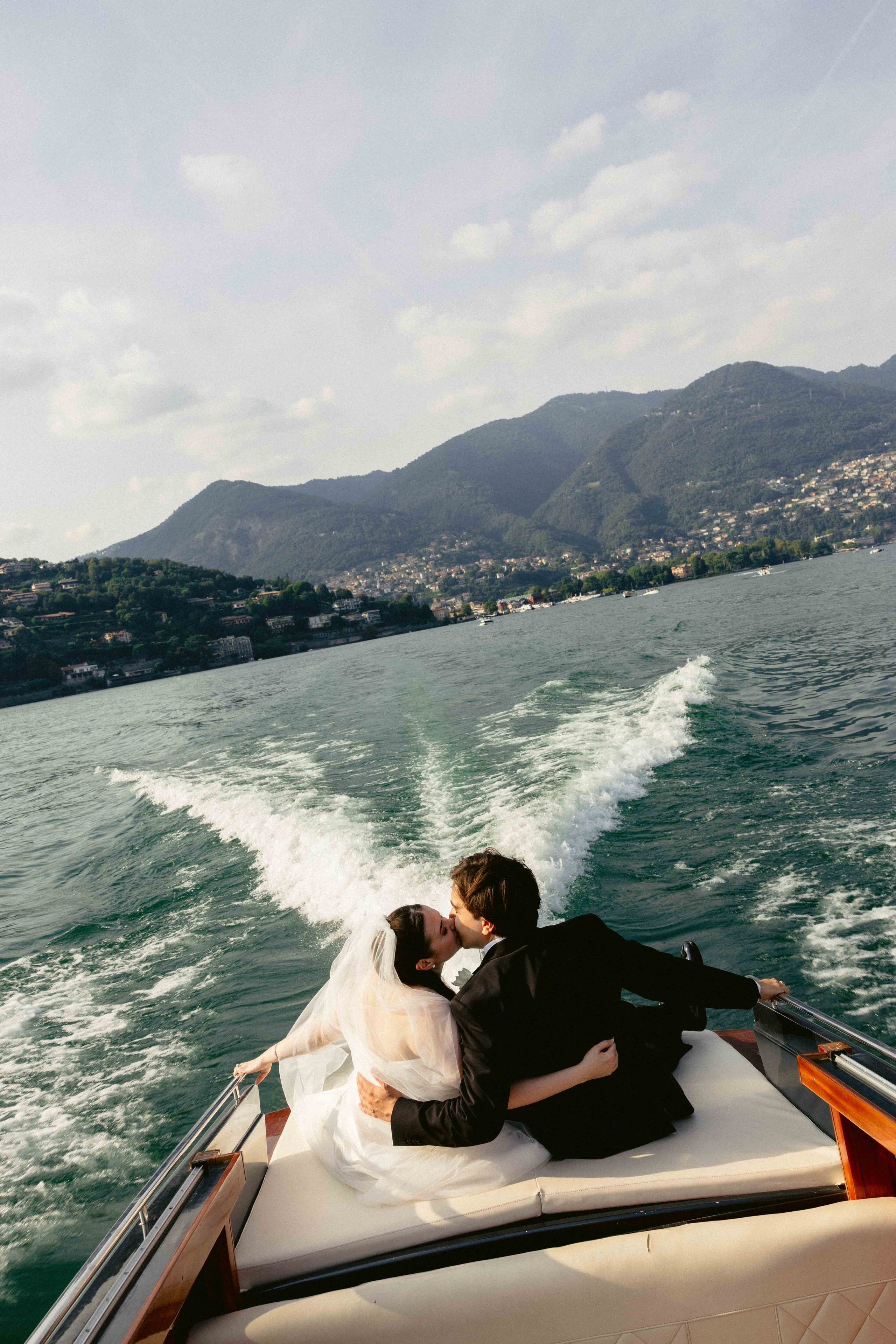 Lake Como Wedding — Villa Carminati Resta. Hochzeitsfotograf Deutschland & Destination Weddings | Moderne Hochzeitsfotografie