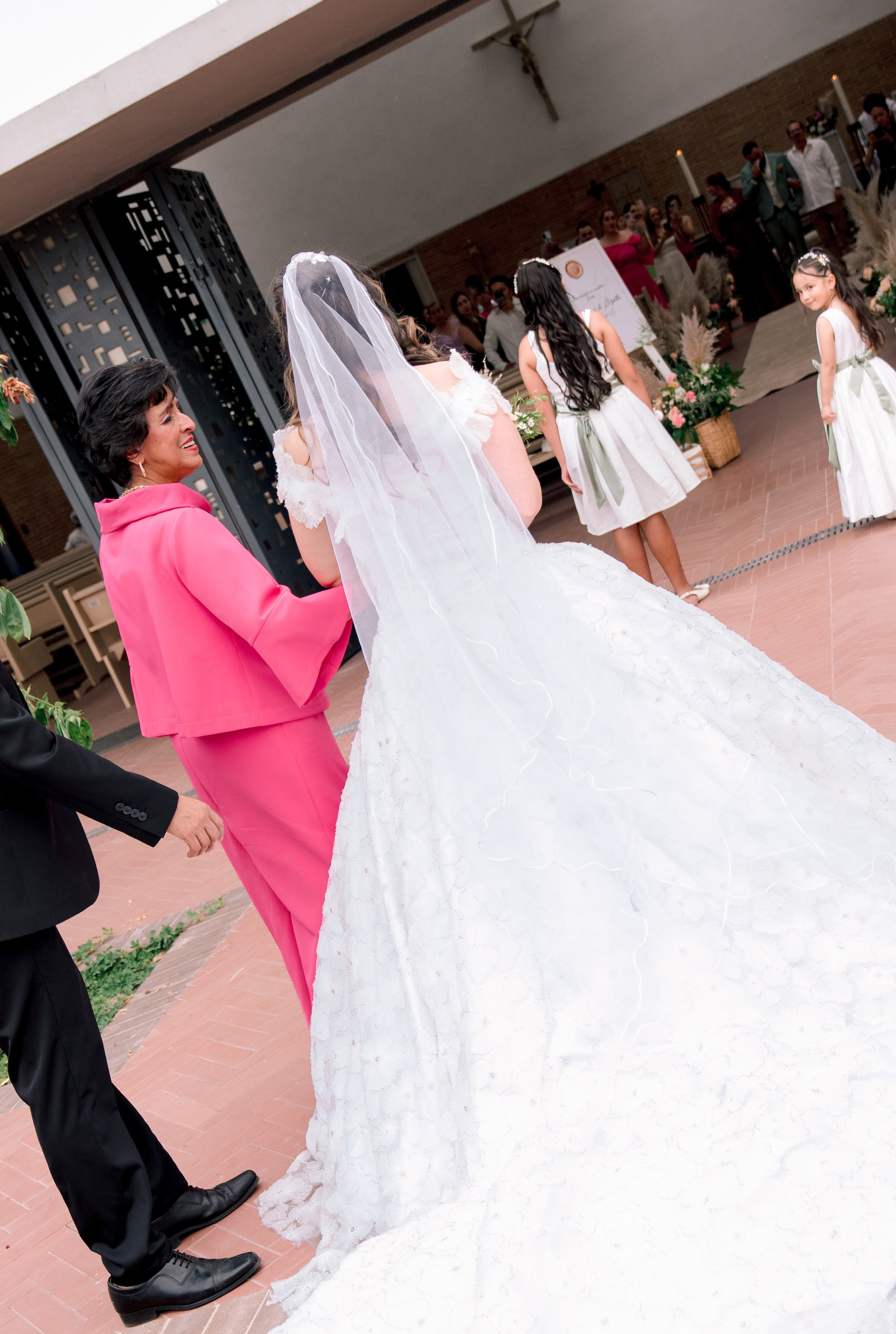 Lizeth + William. Jose Florez wedding photographer in Colombia