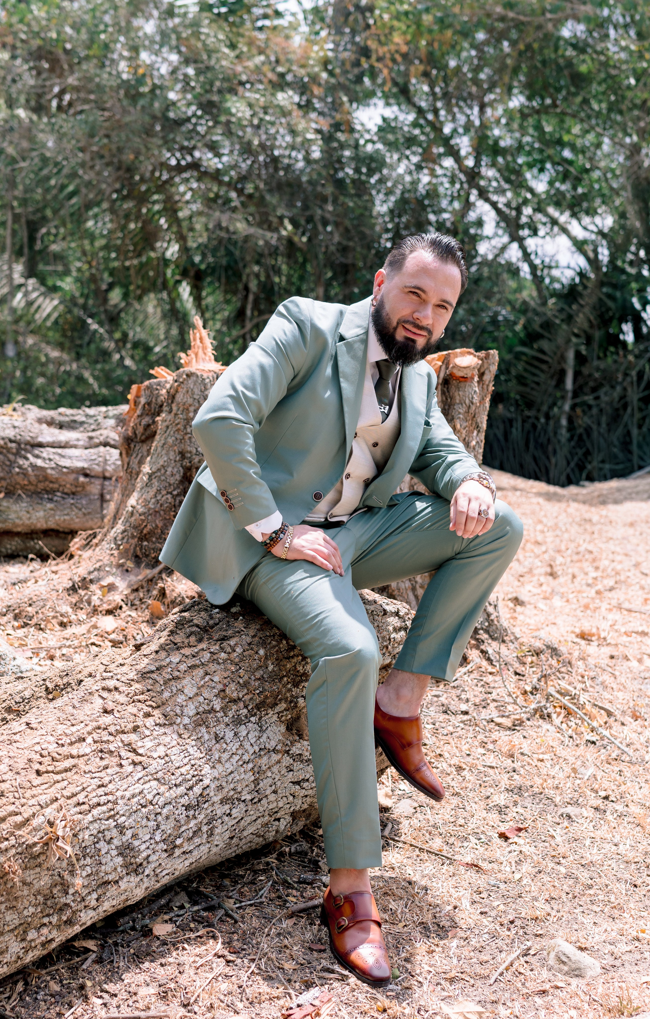 El novio. Jose Florez wedding photographer in Colombia