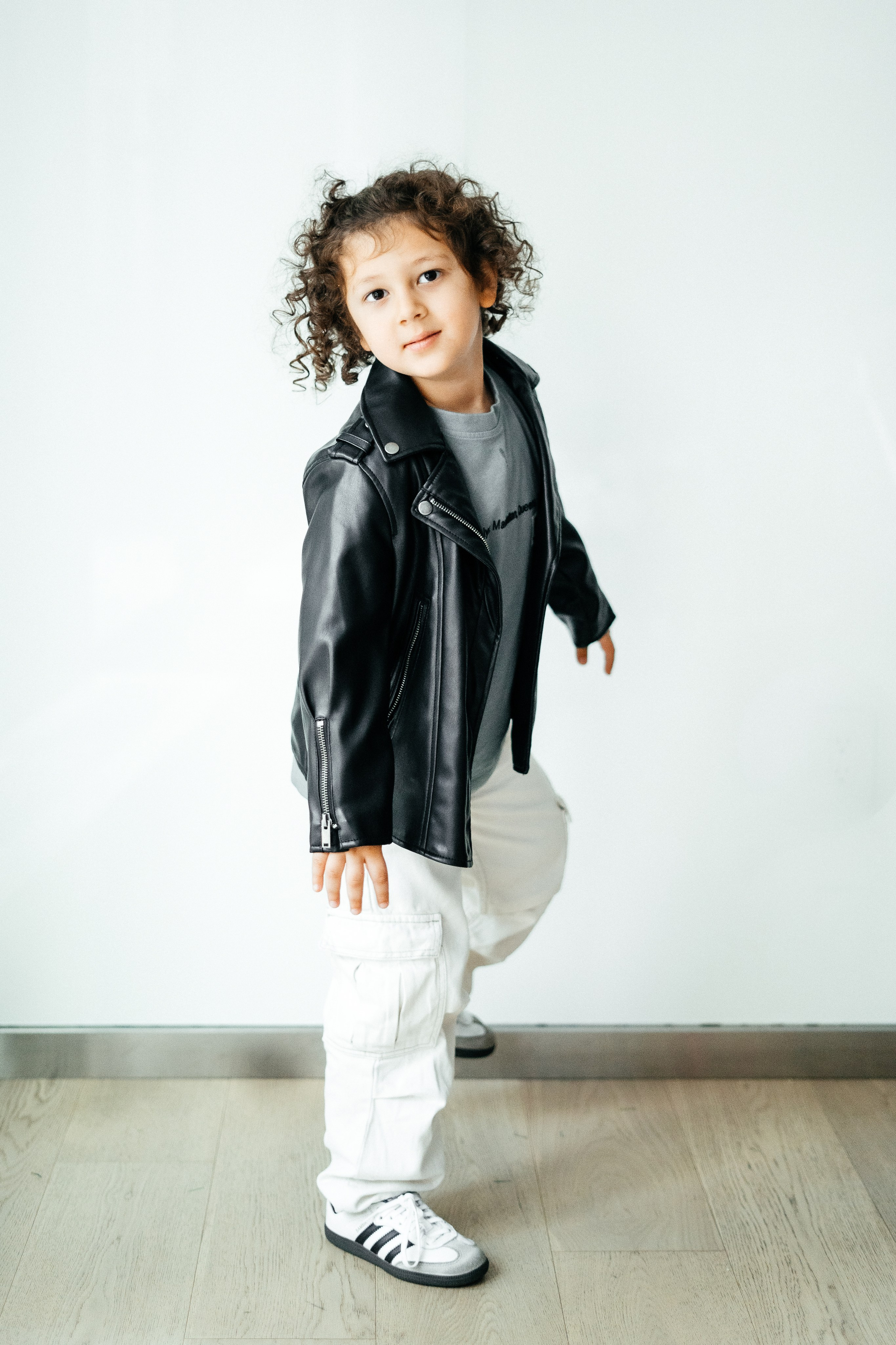 Children (models). Main