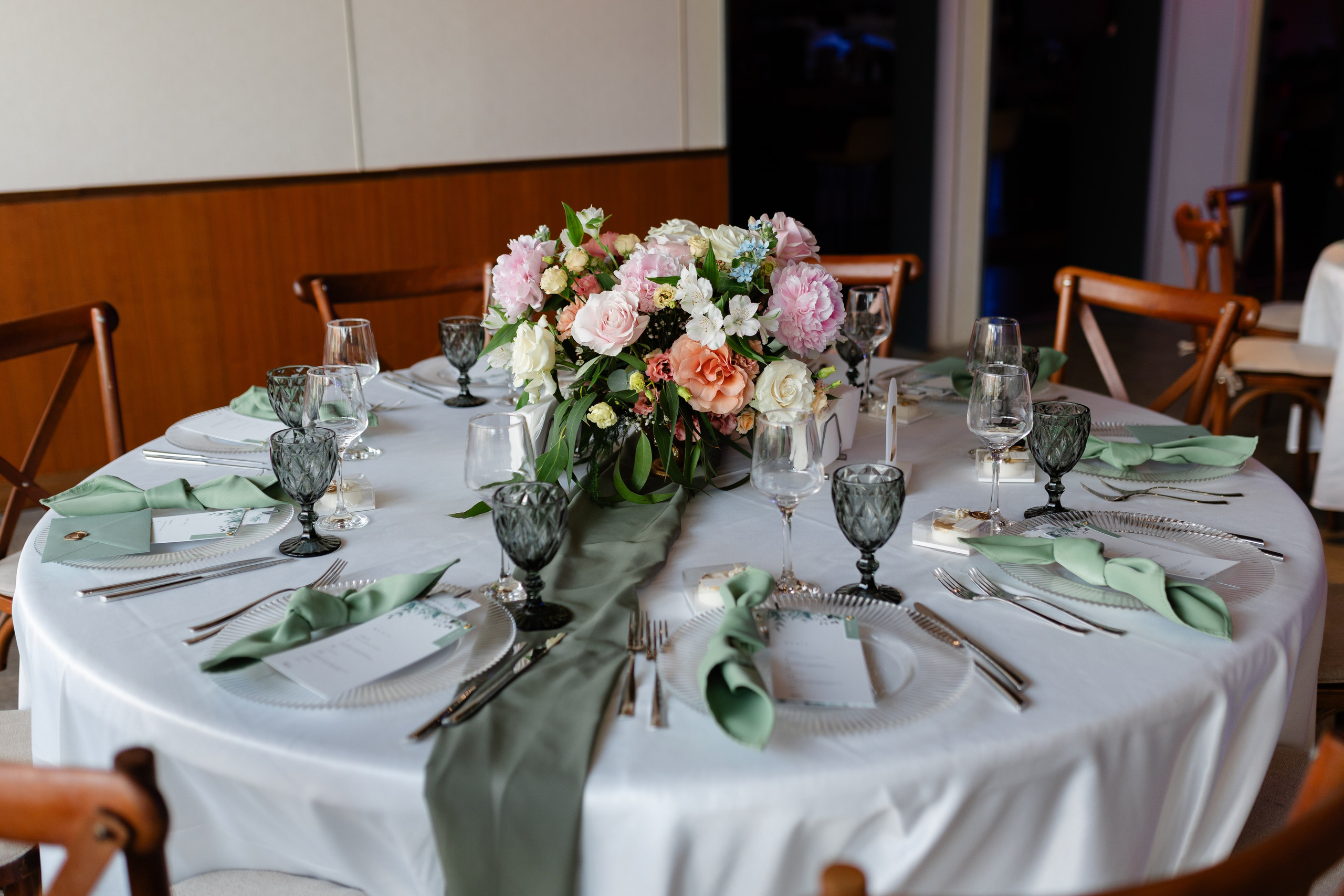 Flori & Cosmin. Main