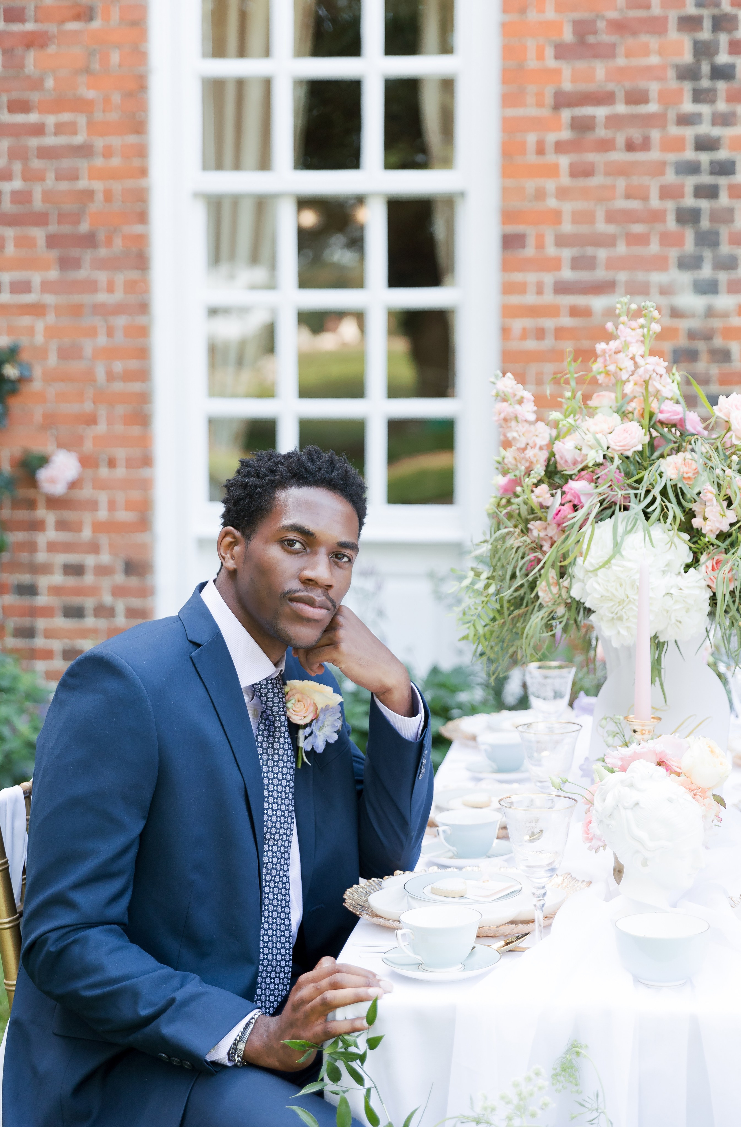 Regal Romance | Editorial Photoshoot at Gosfield Hall, London Estat. YES I DO PRODUCTION — Wedding photography&videography