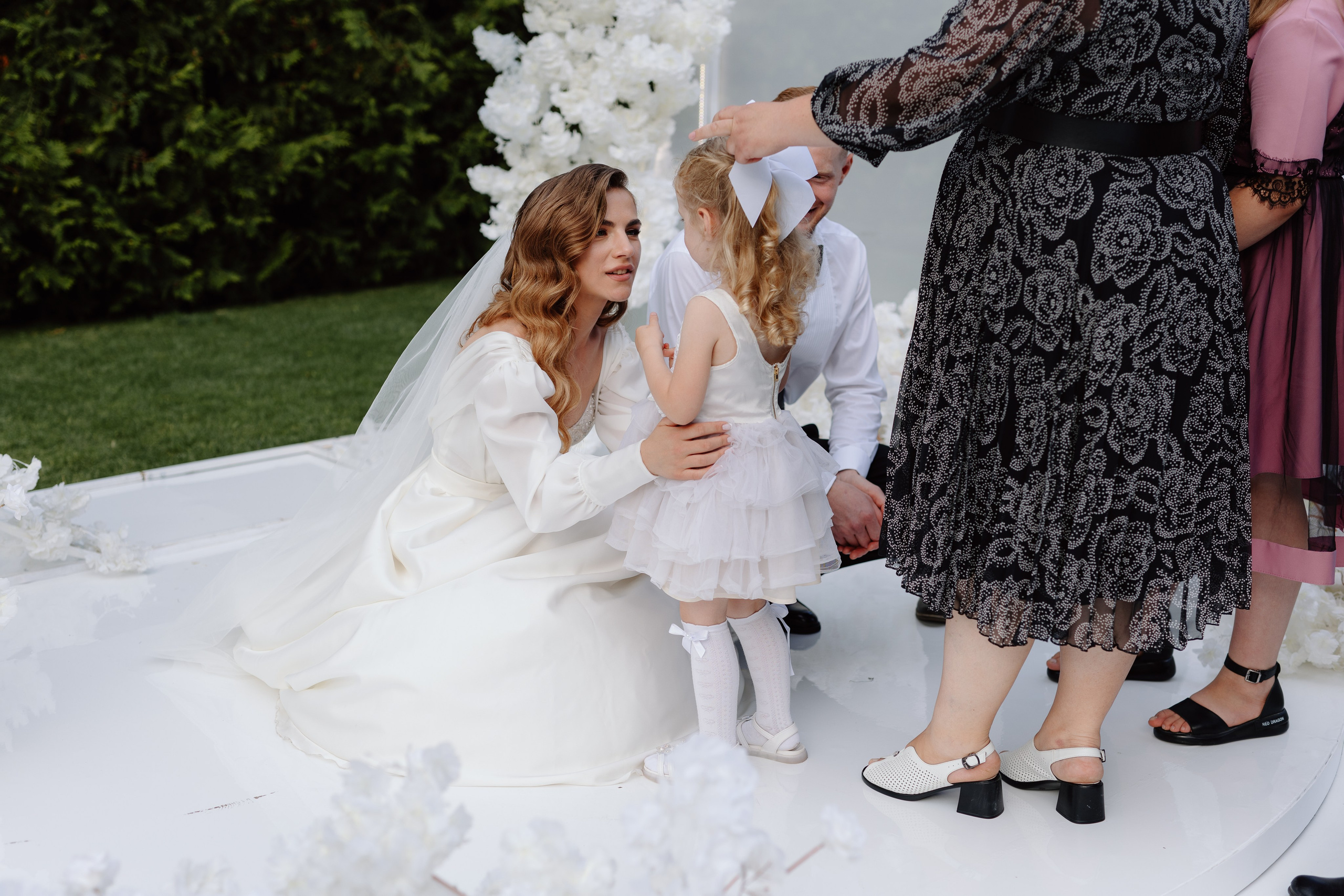 Corina & Dumitru. Main