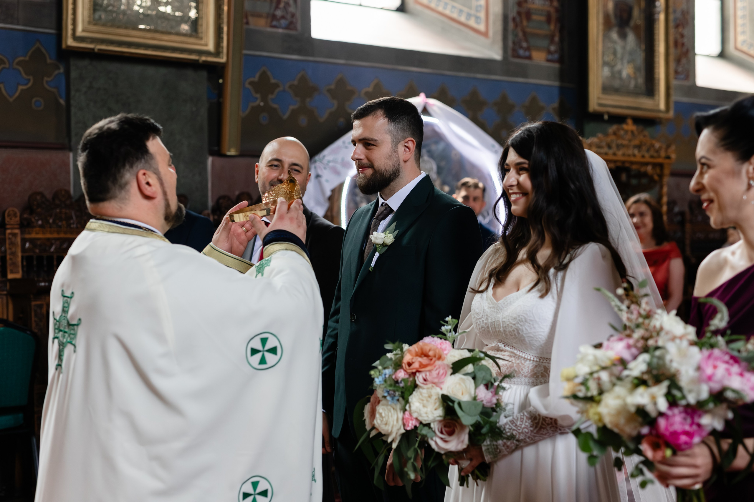 Flori & Cosmin. Main