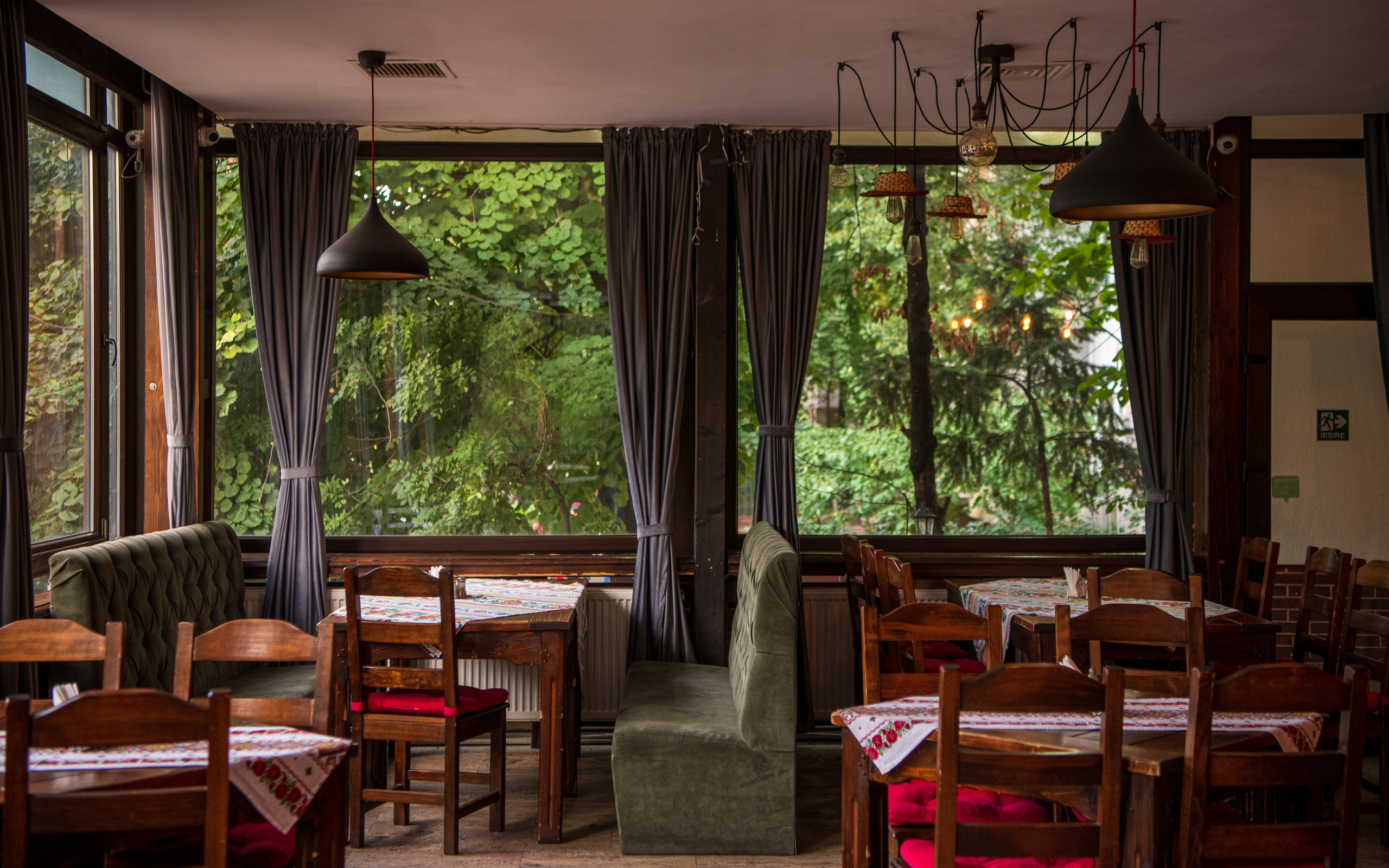 Casa Ressu. Mugurel anghel