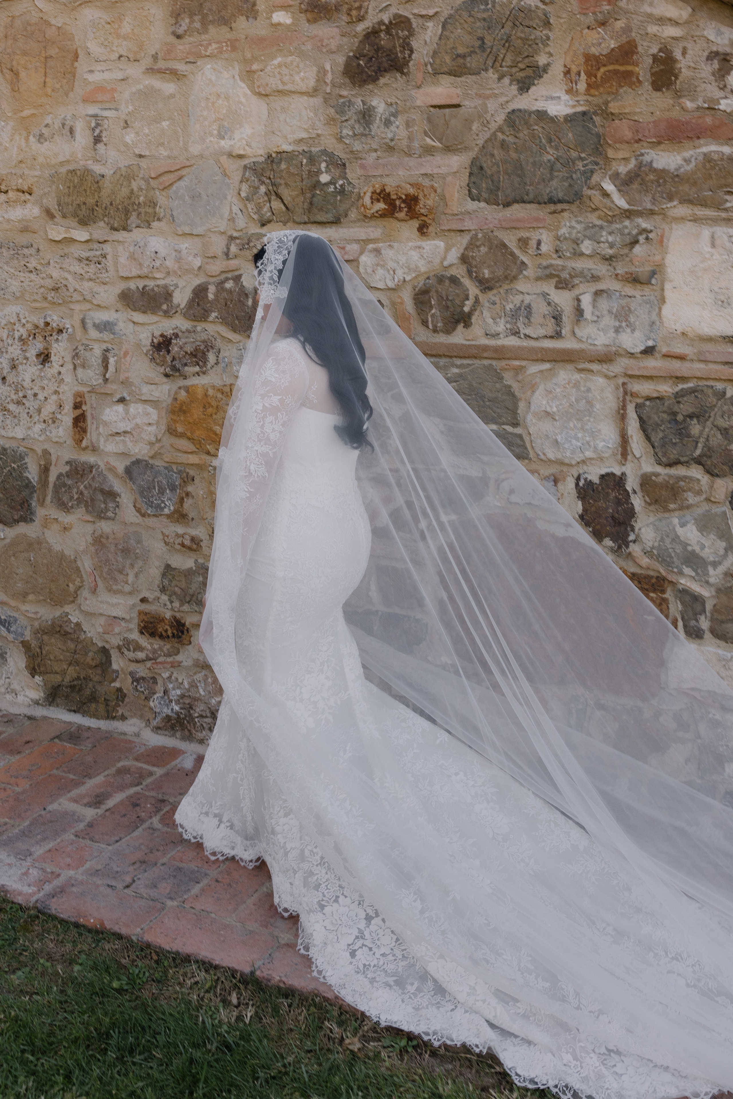 Mitcell&Melanie digital. Wedding photographer Italy