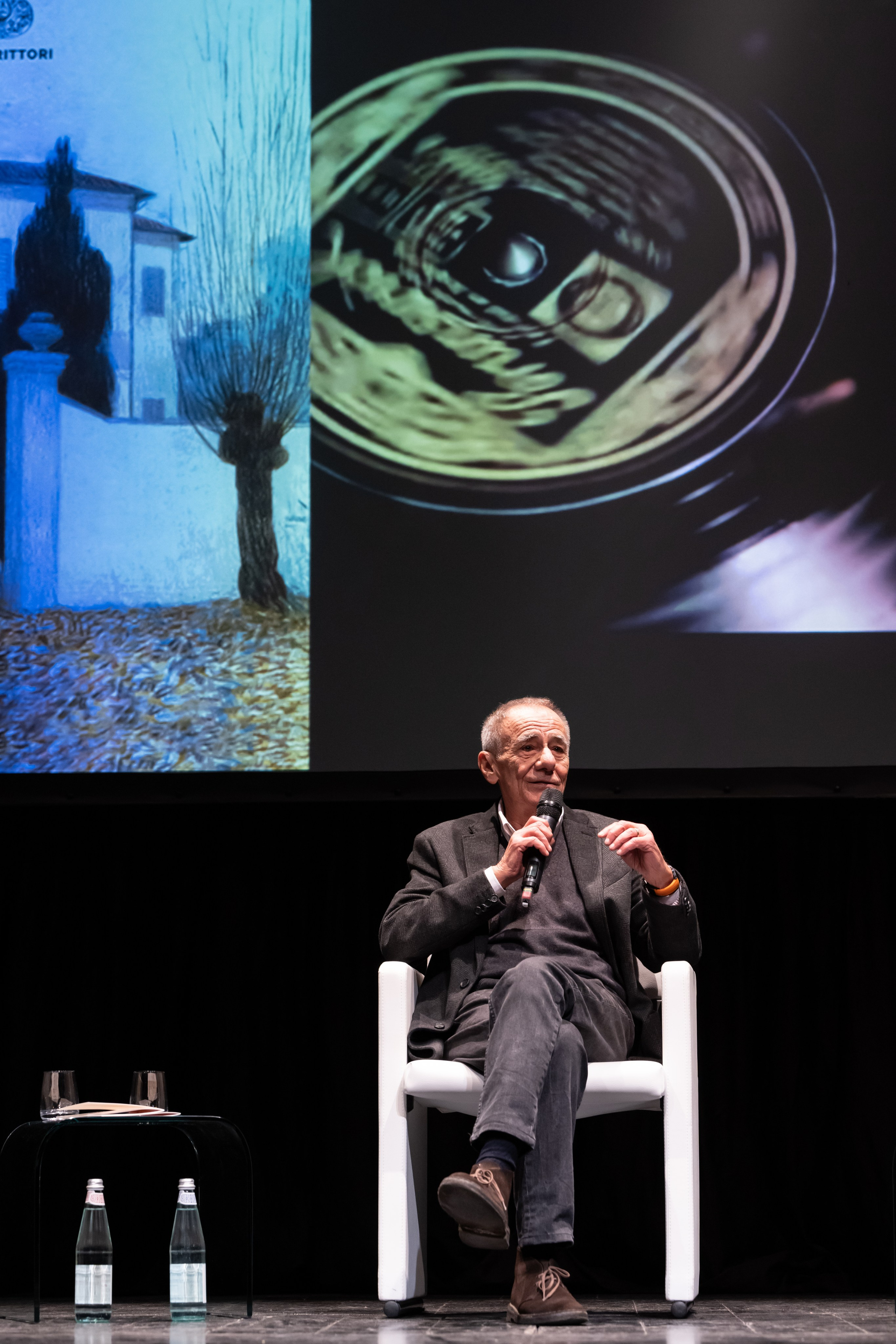 Roberto Vecchioni Teatro Alba. “Gianmaria Coscia fotografo per passione”