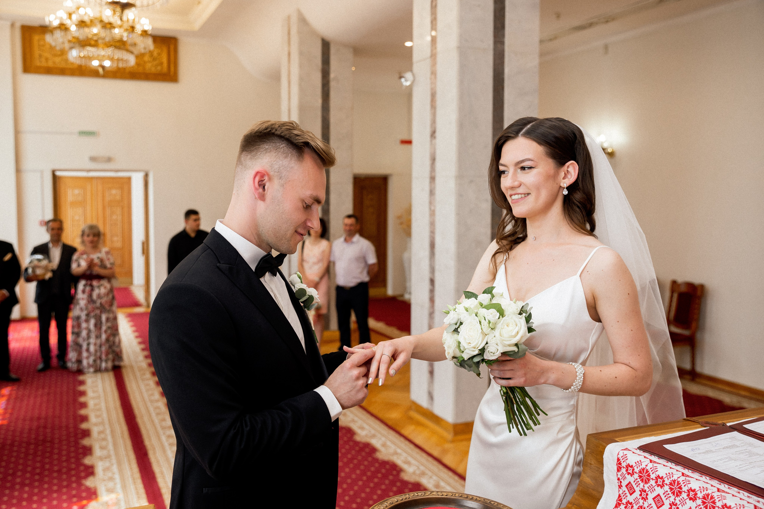 Irina Ermak couple photography NY. Irina Ermak wedding photographer in New York