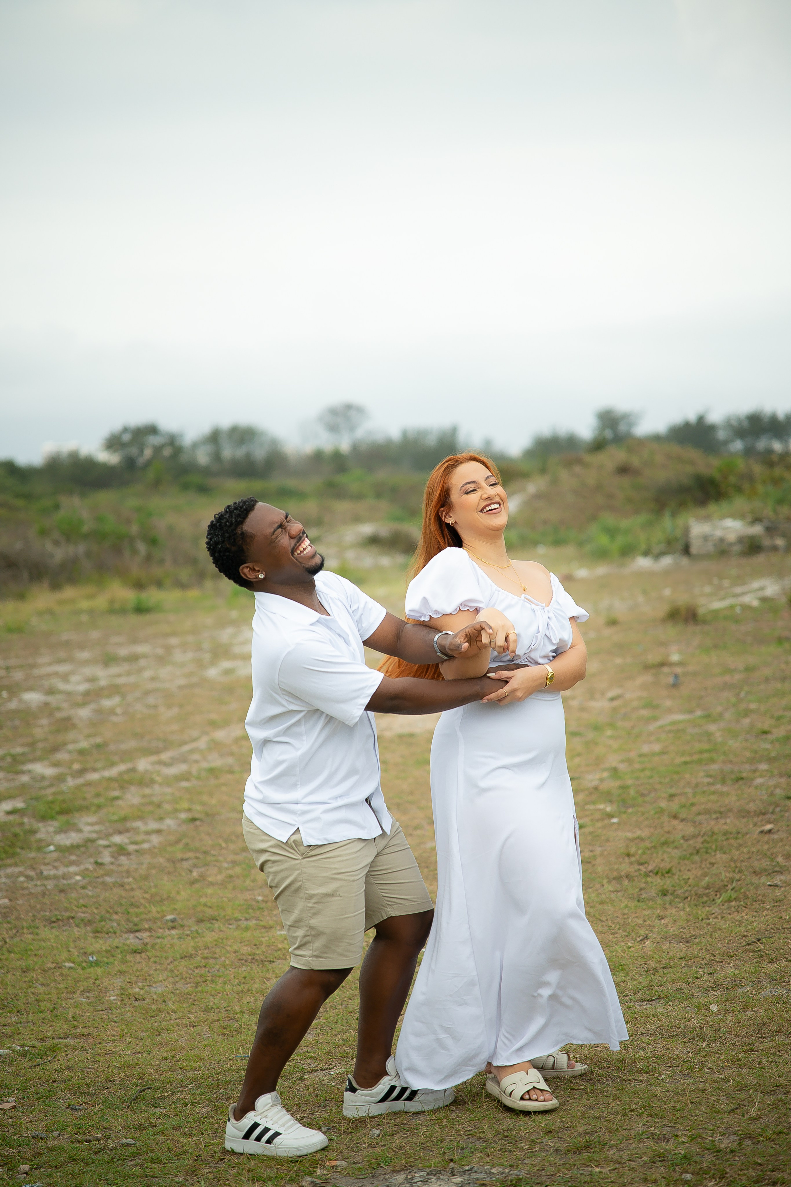 Thaís e Lenyson. Larissareisfotografa