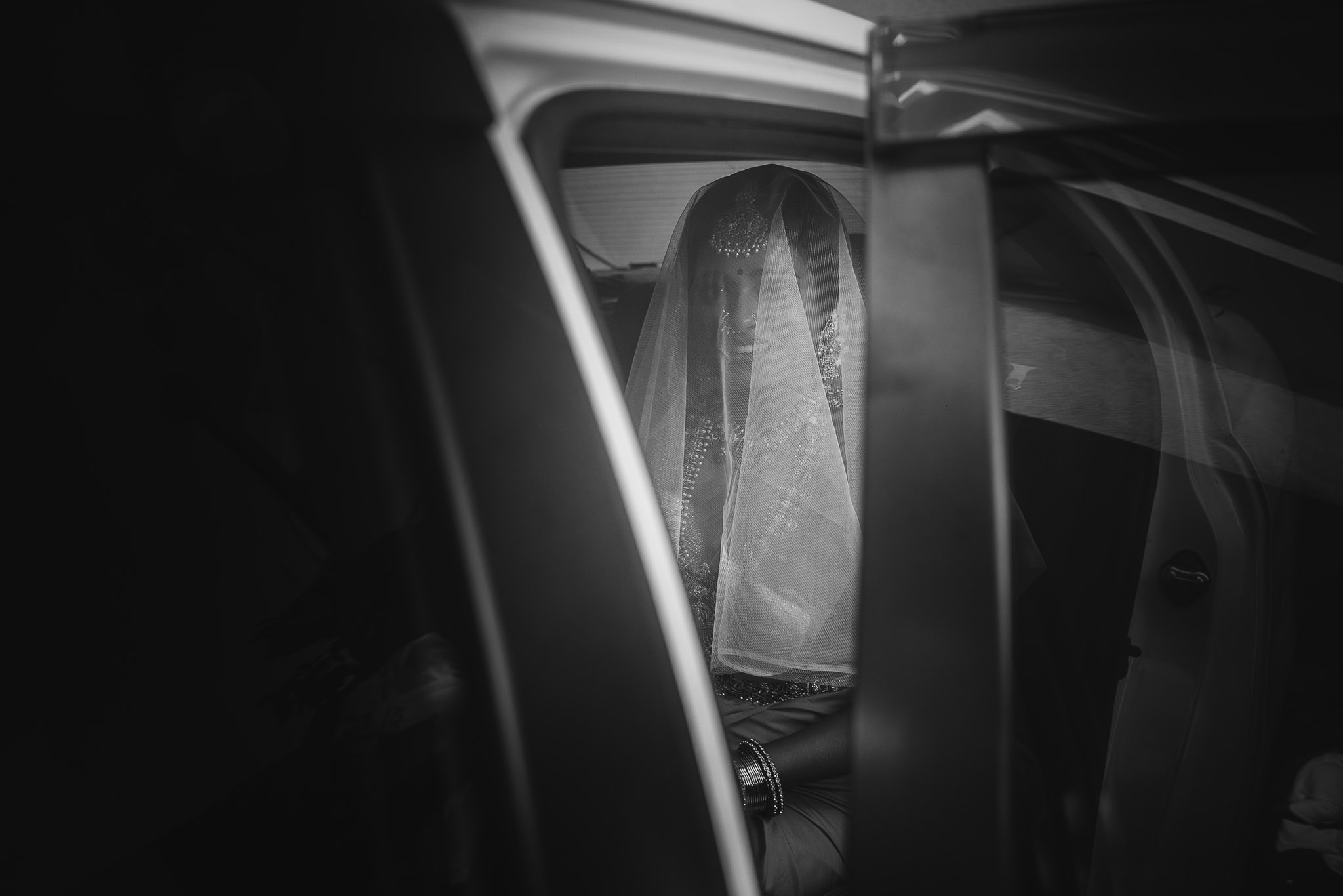 Jaffna Tamil Wedding in Colombo by Anbujawahar