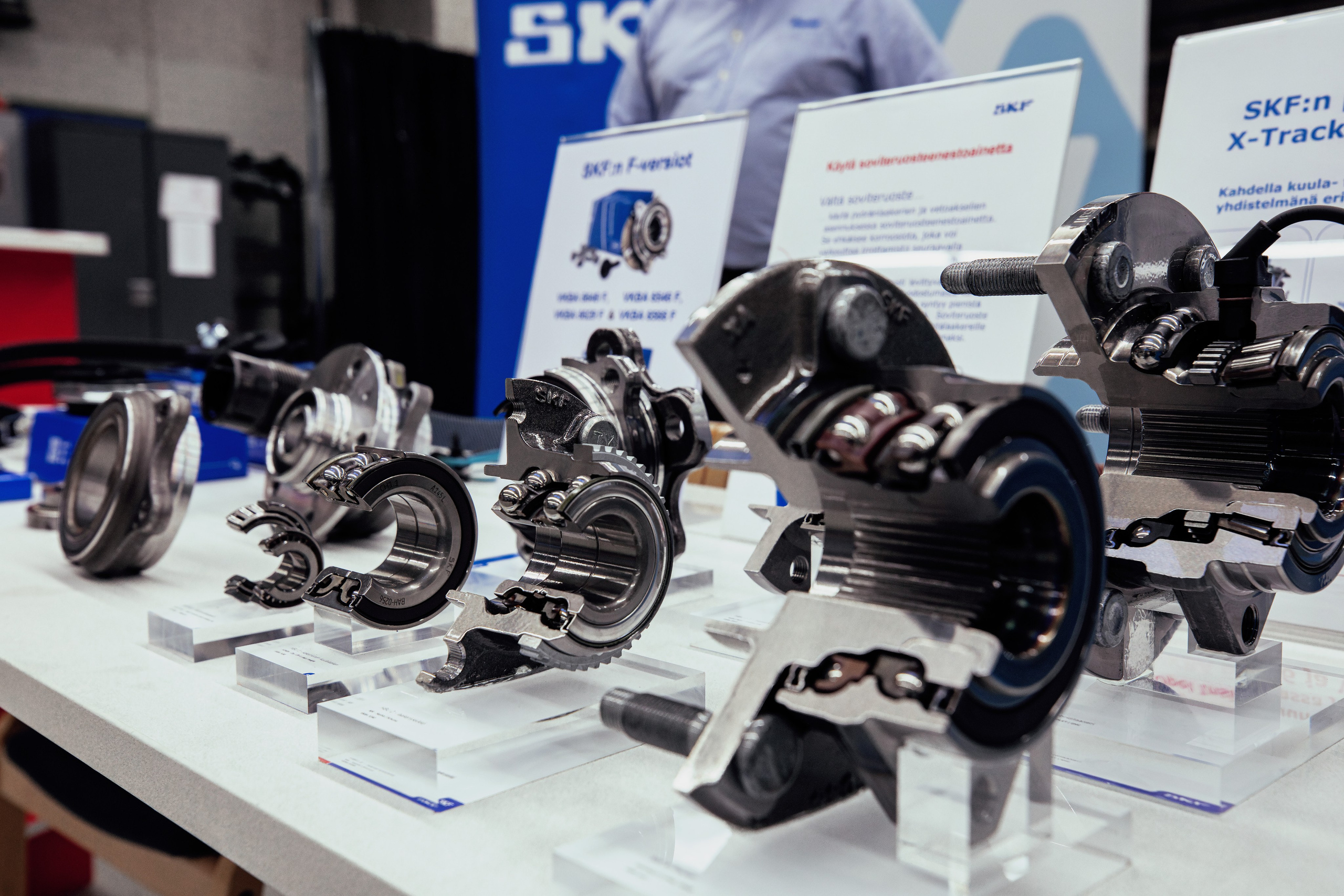 Ремонт автомобилей. Екатерина Мансур Портретный фотограф в Финляндии (Хельсинки и Уусима)