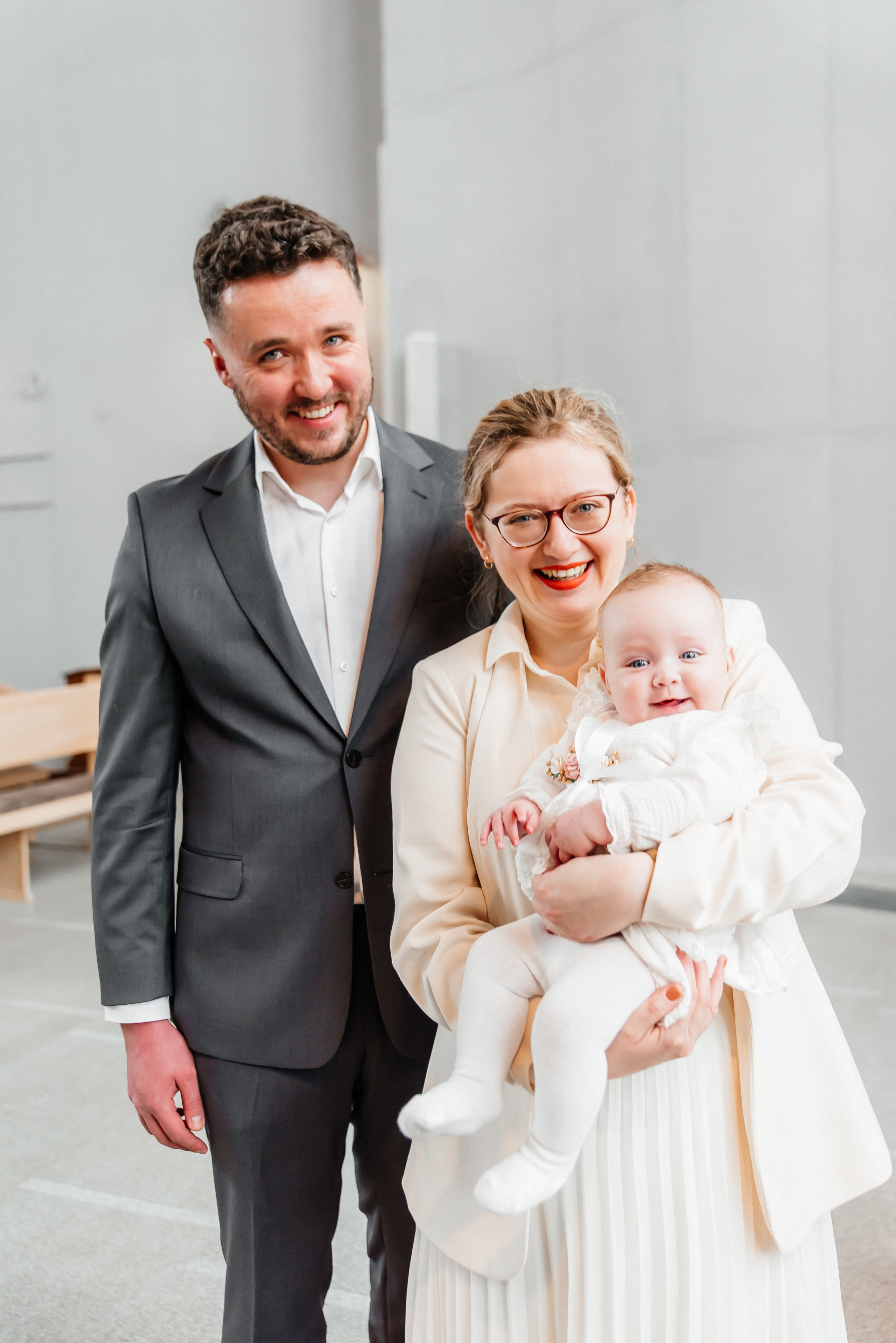 Chrzest Maja. Eugene Save – Fotograf Ślubny i Rodzinny | Warszawa i Cała Polska